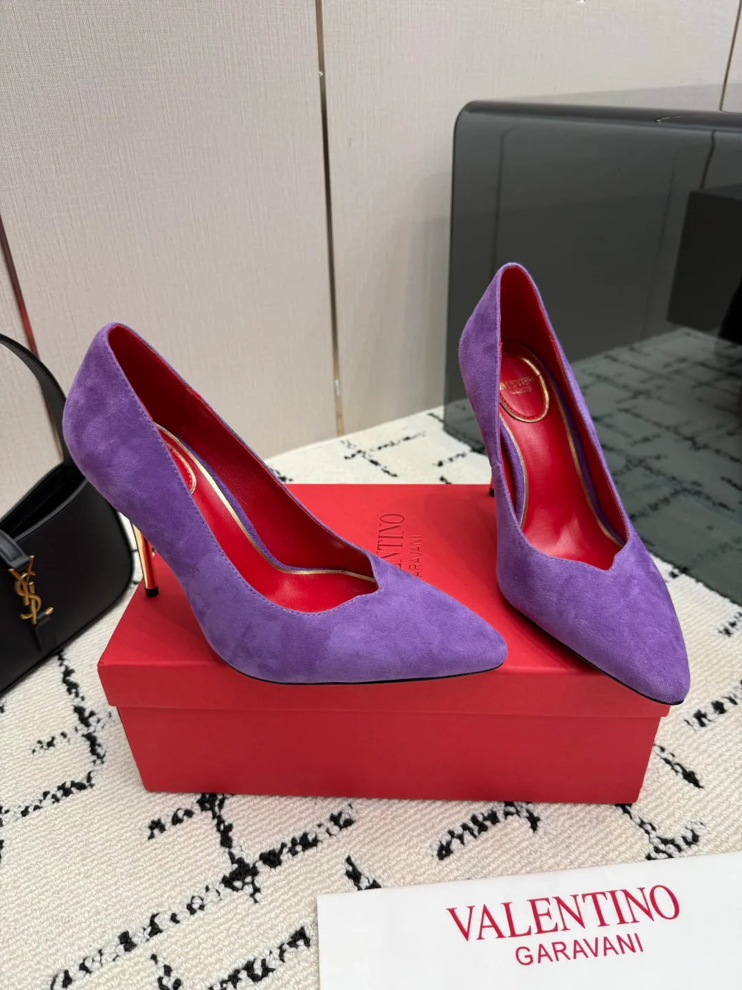 Women's Heels VALENTINO 18049012