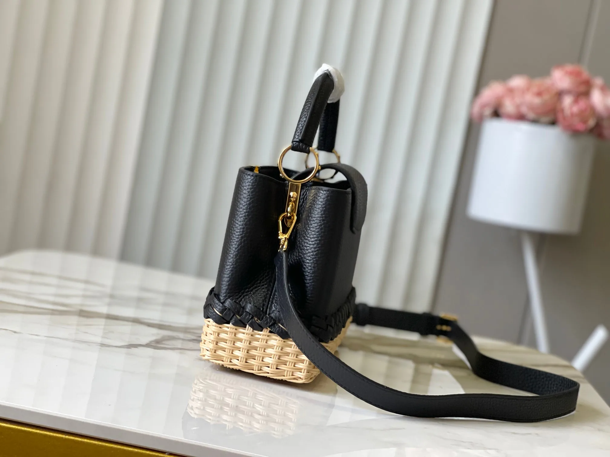 Классические Сумки Женские Louis Vuitton 18644265