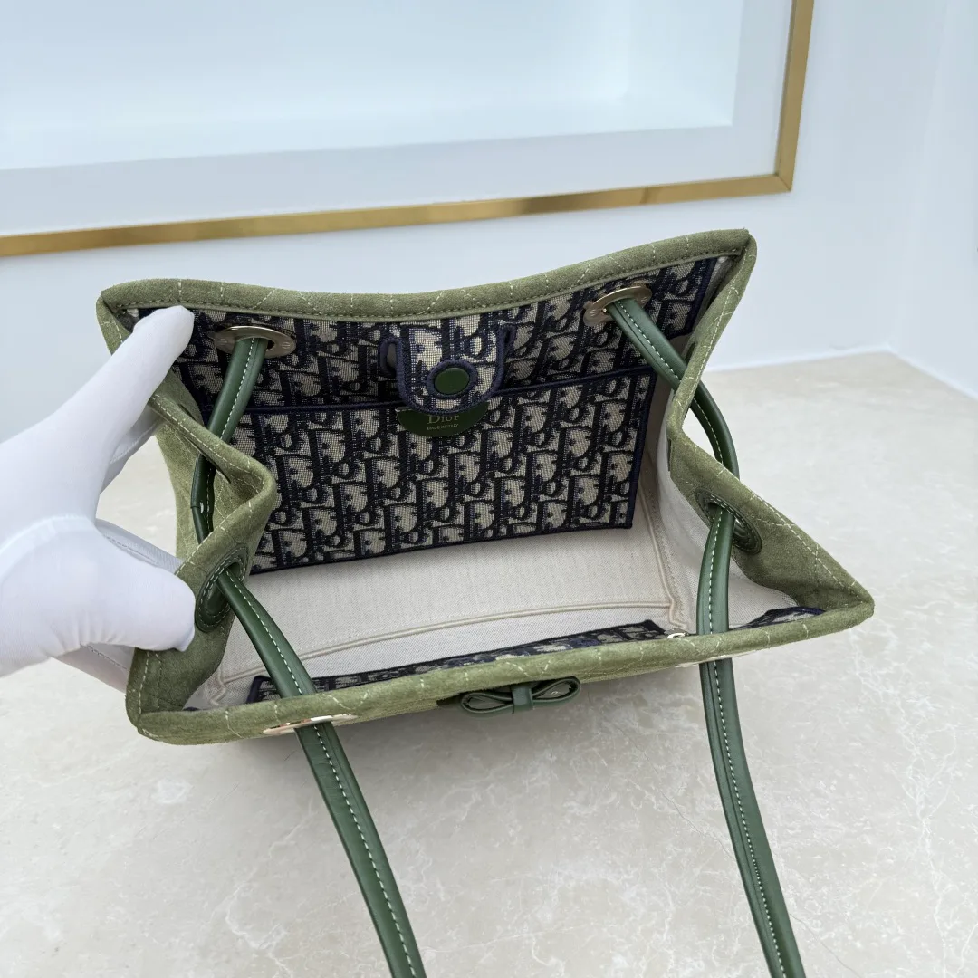 Women's Classic Handbags CHRISTIAN DIOR 18187811