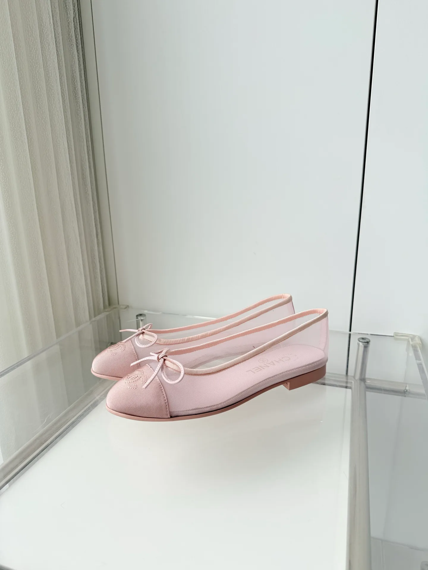 Women's Ballet Flats CHANEL 18120827