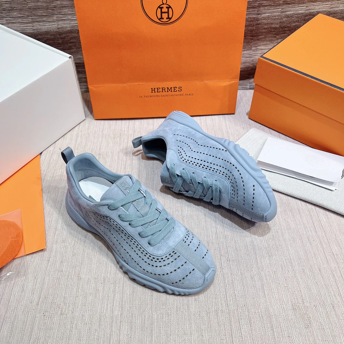 Men's Sneakers HERMES 17749565