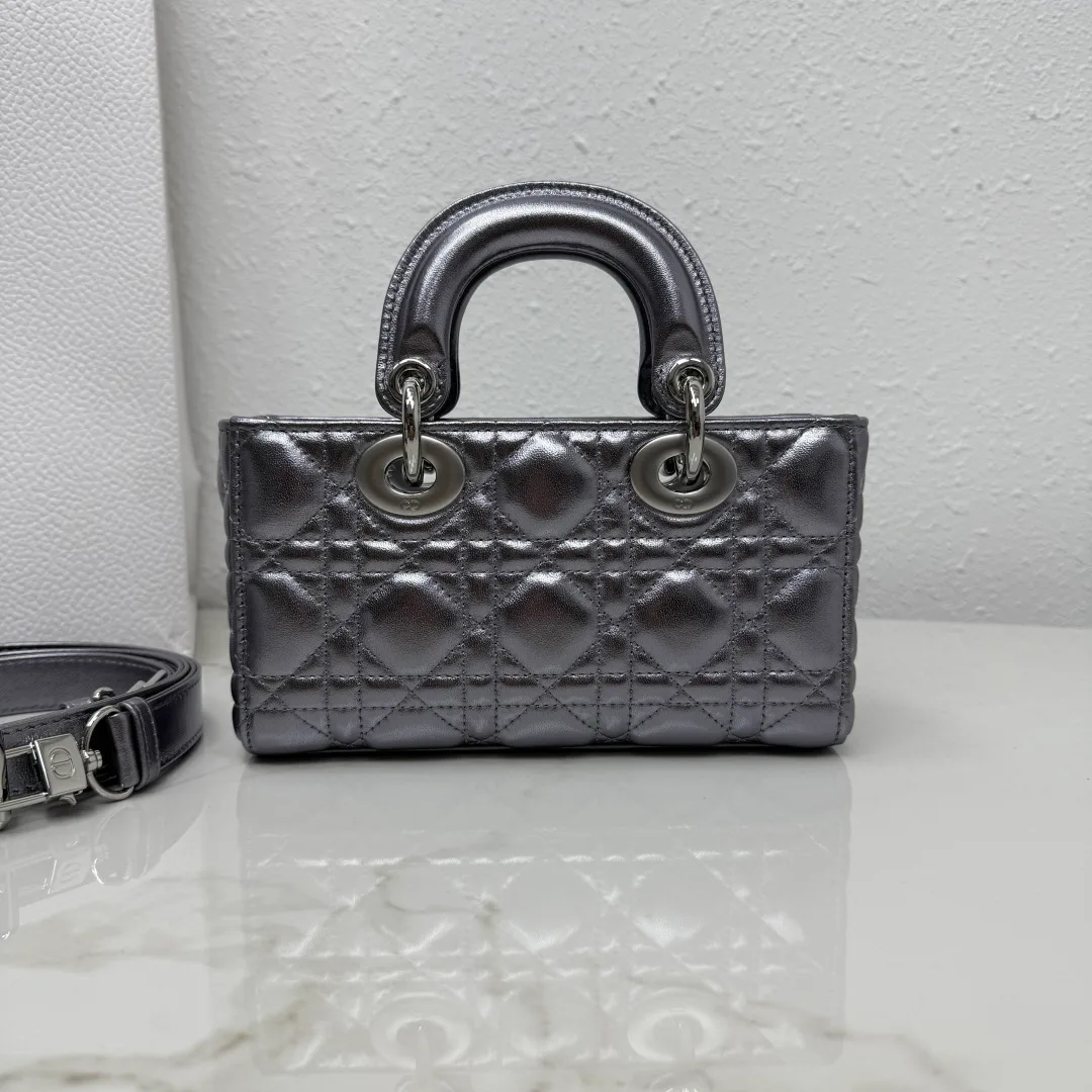 Women's Classic Handbags CHRISTIAN DIOR 18116437