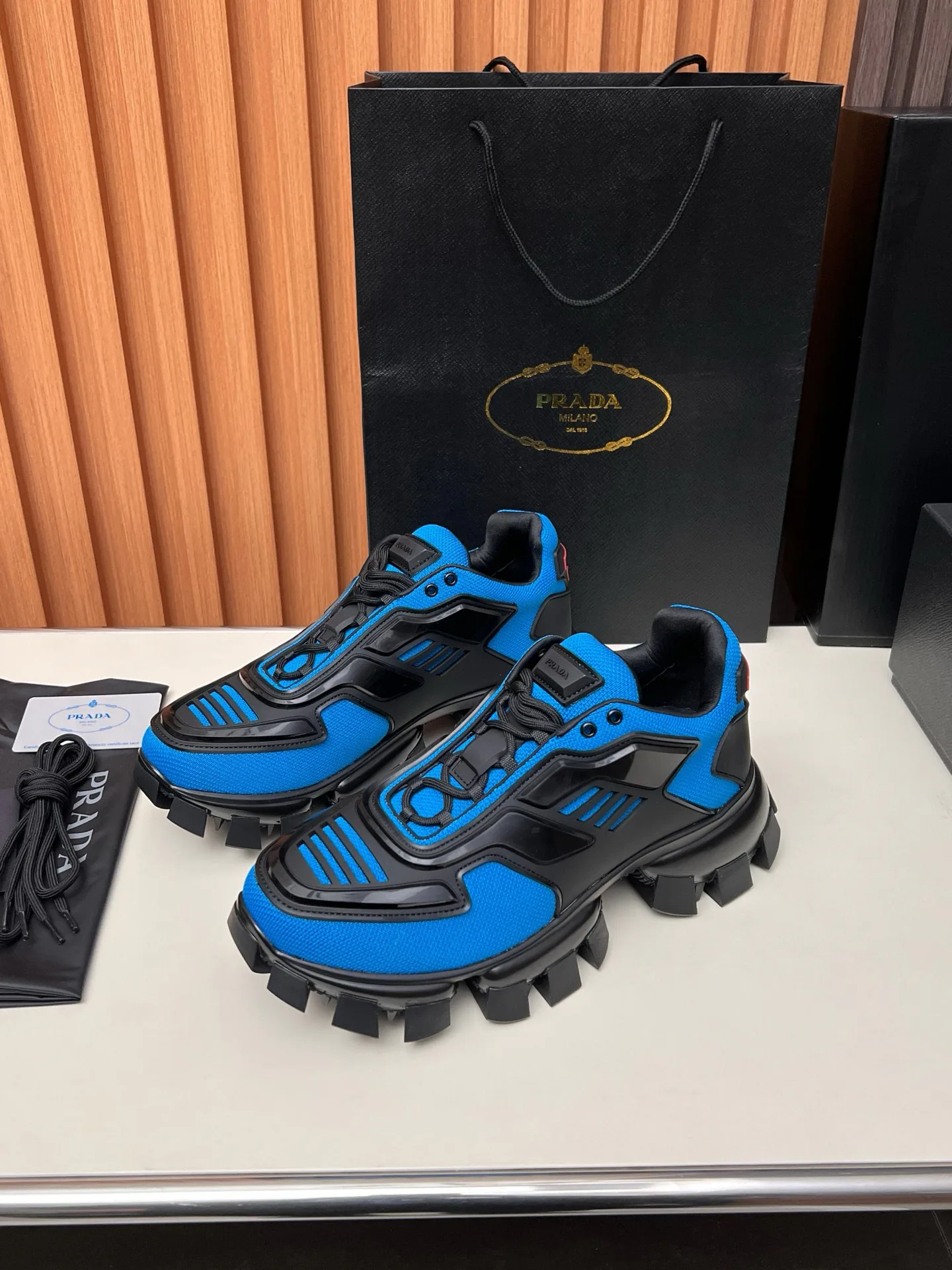 Women's Sneakers PRADA 17955141