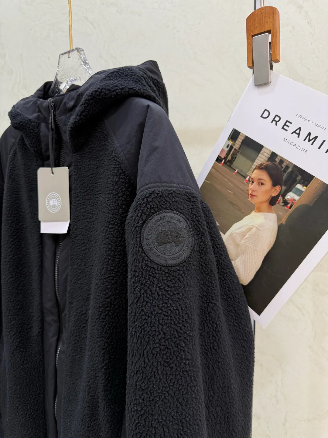 Куртки И Пуховики Мужские Canada Goose 18683817