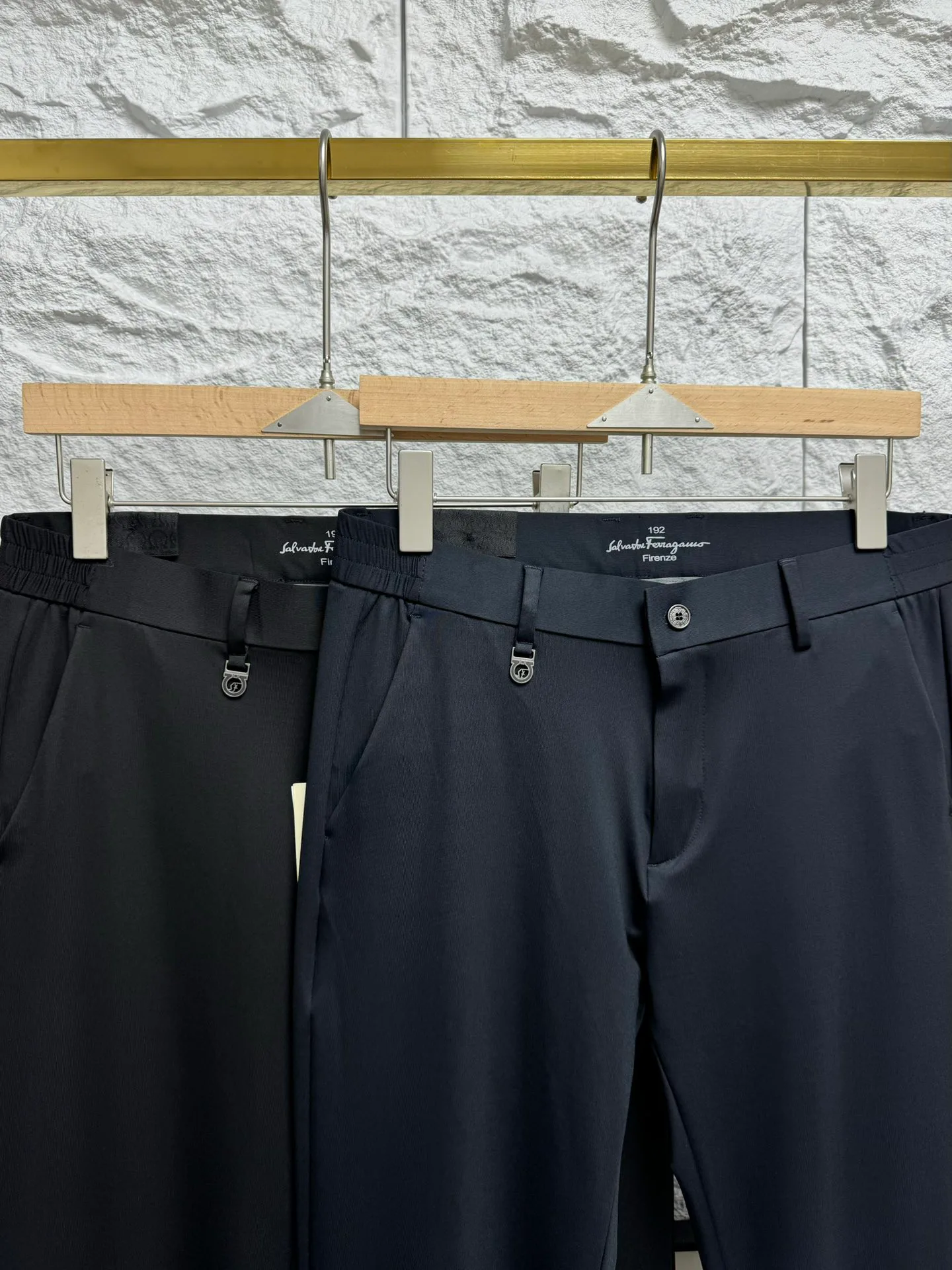 Men's Trousers SALVATORE FERRAGAMO 17781902