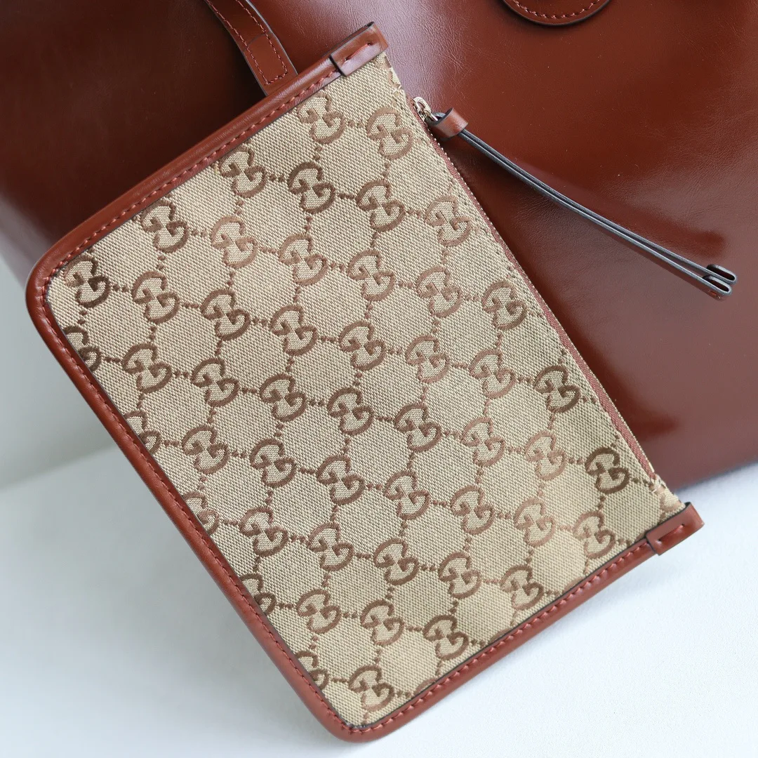 Women's Classic Handbags GUCCI 18262407