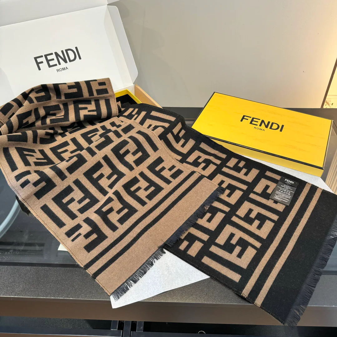 Scarves FENDI 18275047