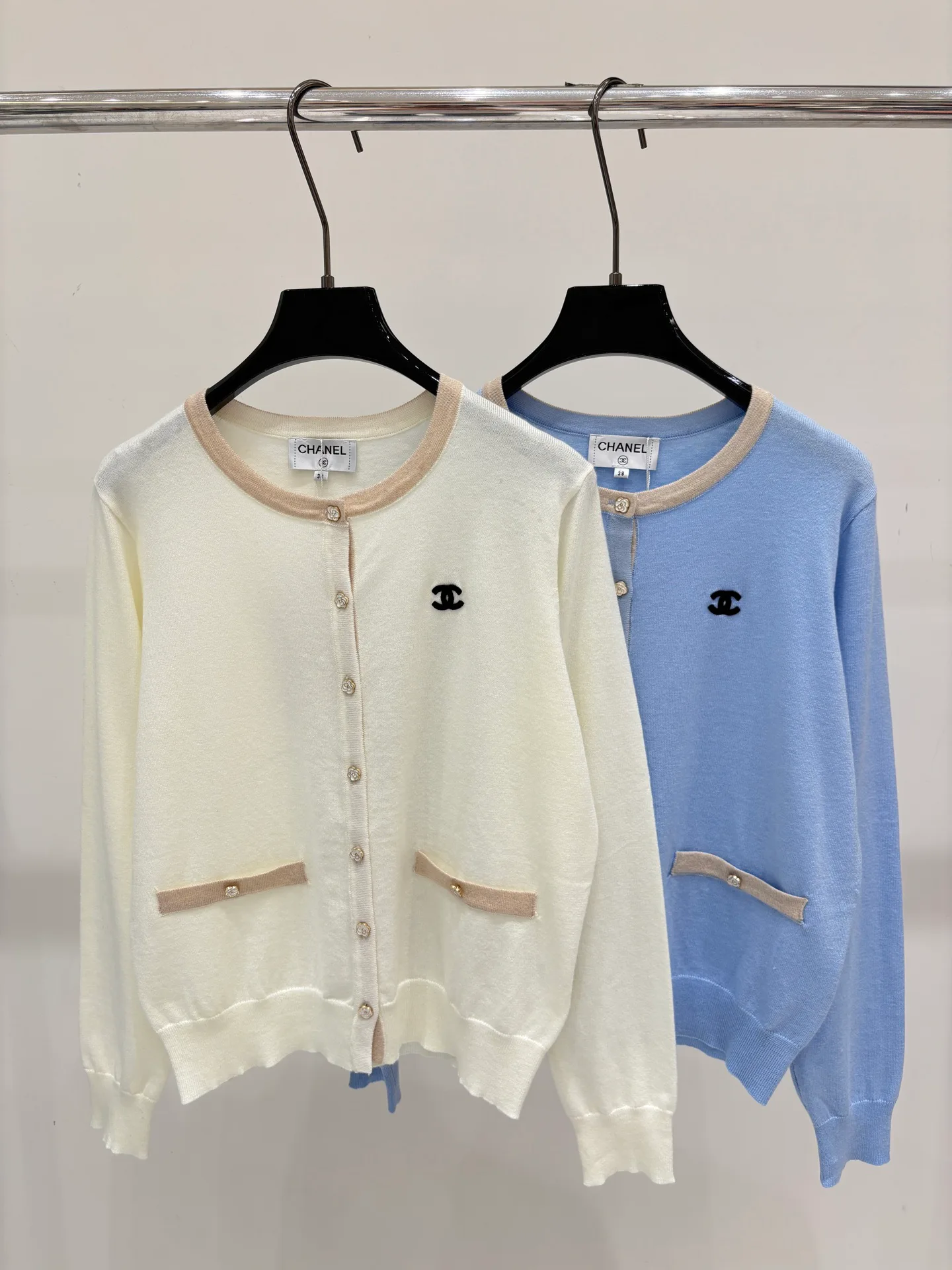 Women's Jumpers And Sweaters CHANEL 18138051