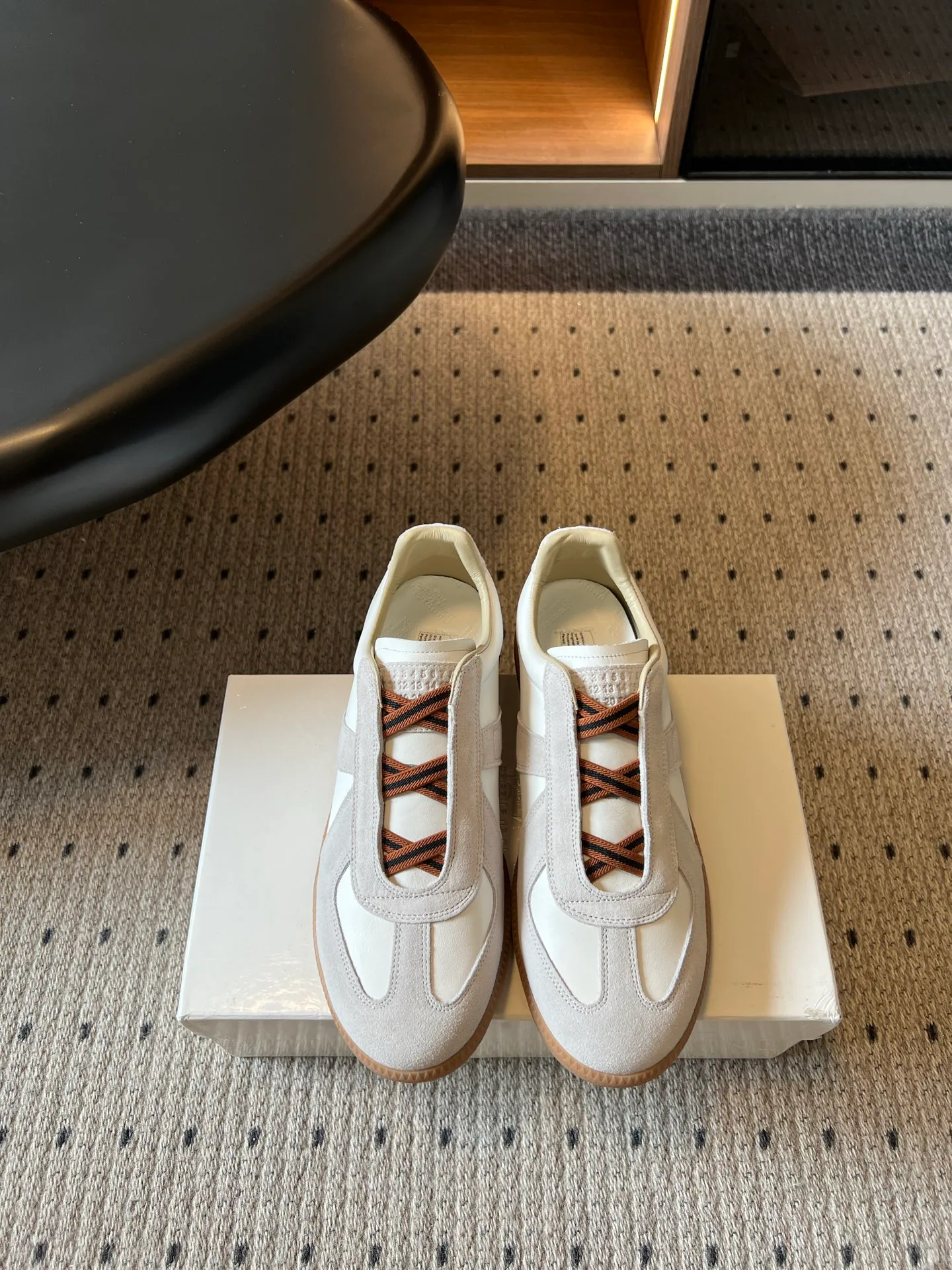 Women's Sneakers MAISON MARGIELA 17568936