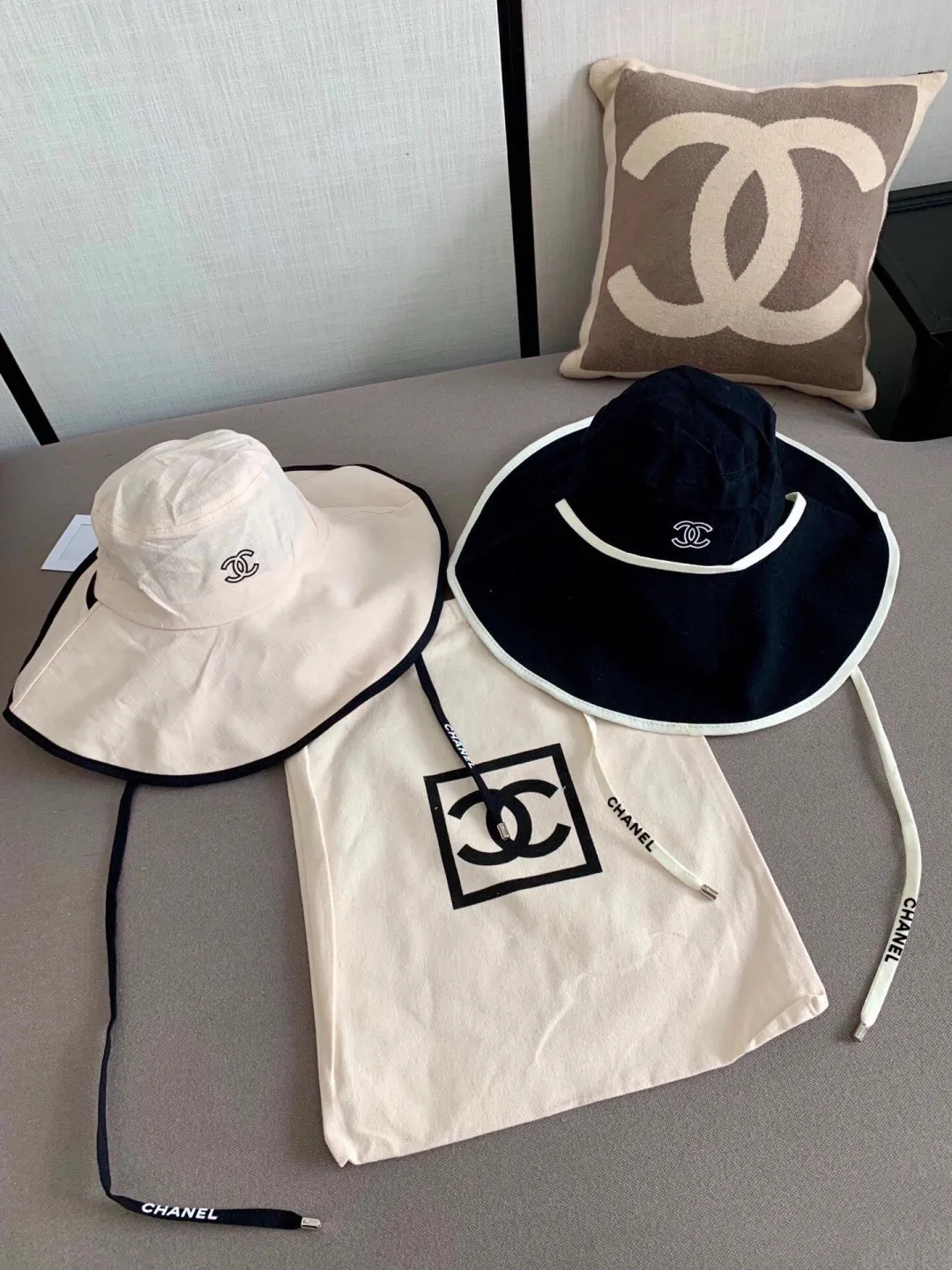 Hats CHANEL 17467732