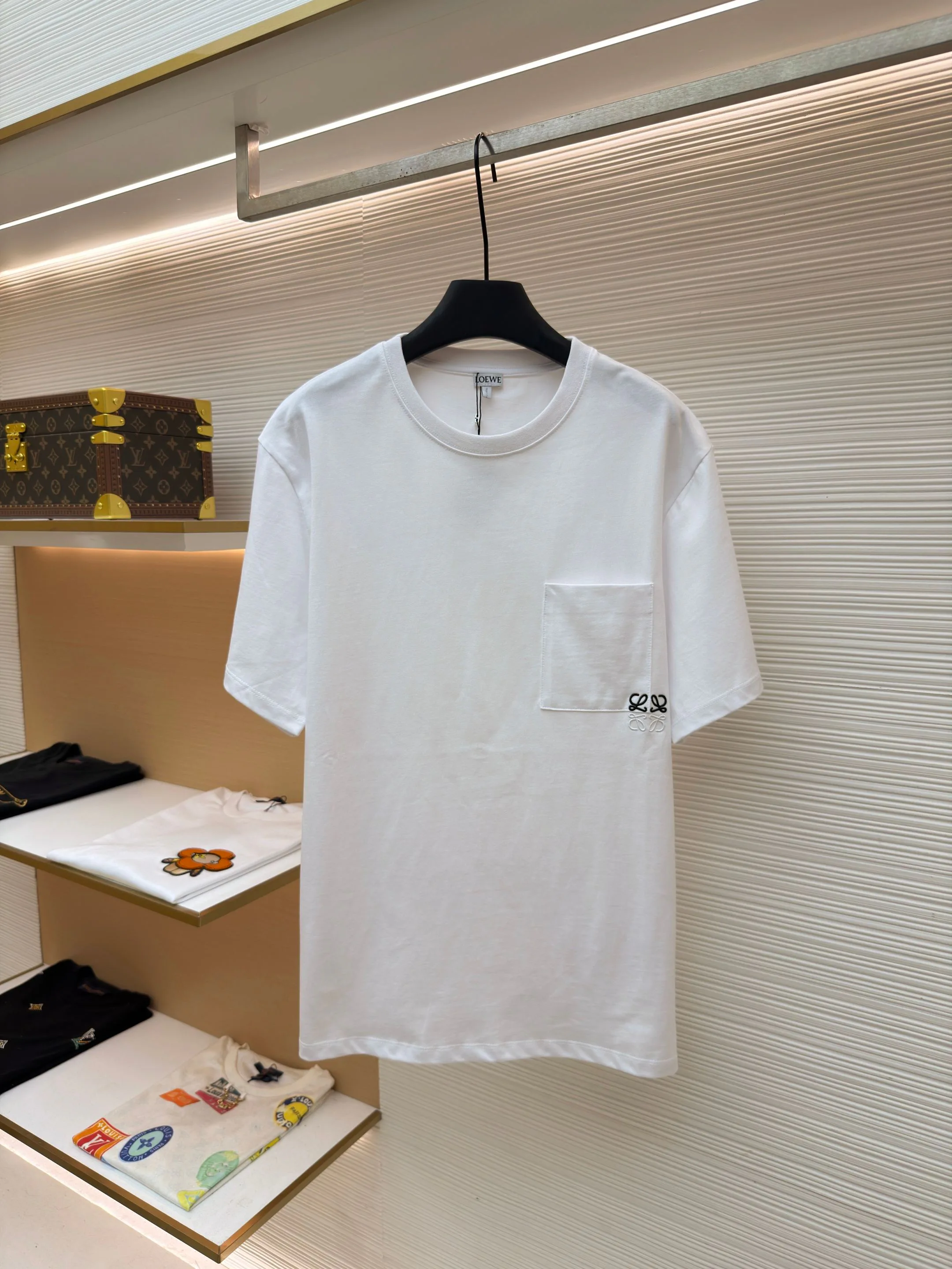 Men's T-Shirts LOEWE 17813138