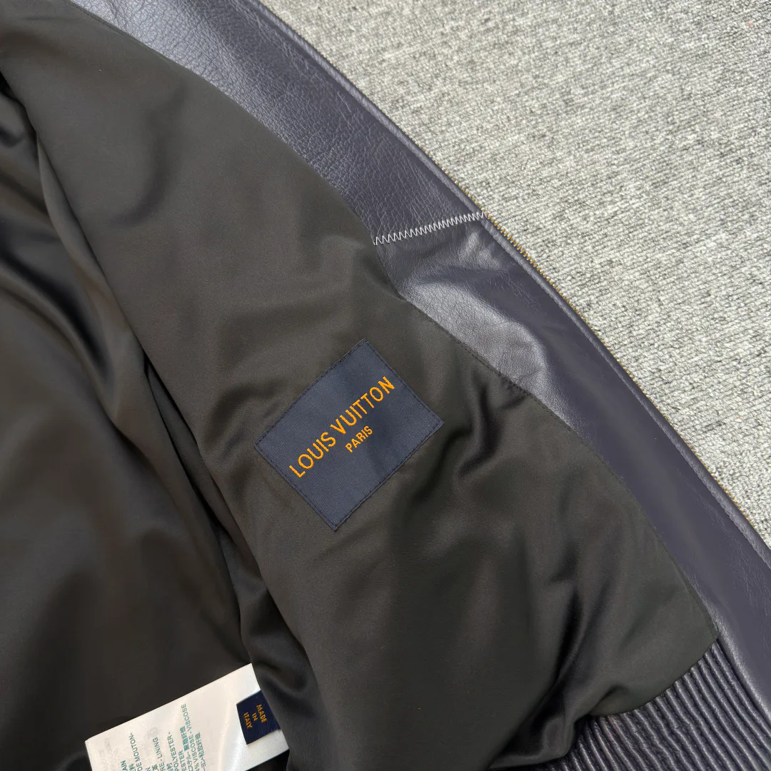 Men's Leather Jackets And Sheepskin Coats LOUIS VUITTON 17966994