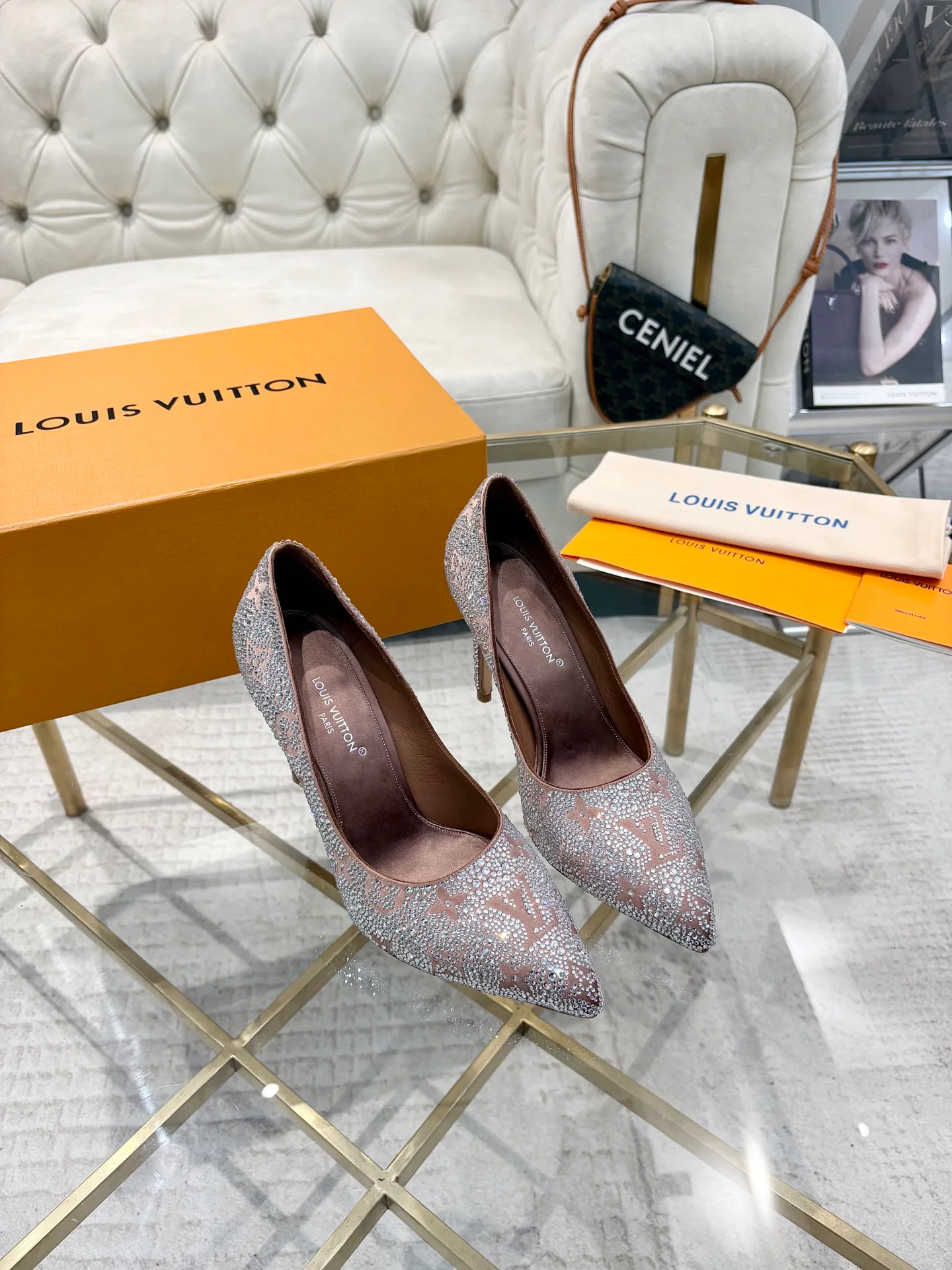 Women's Heels LOUIS VUITTON 18120875