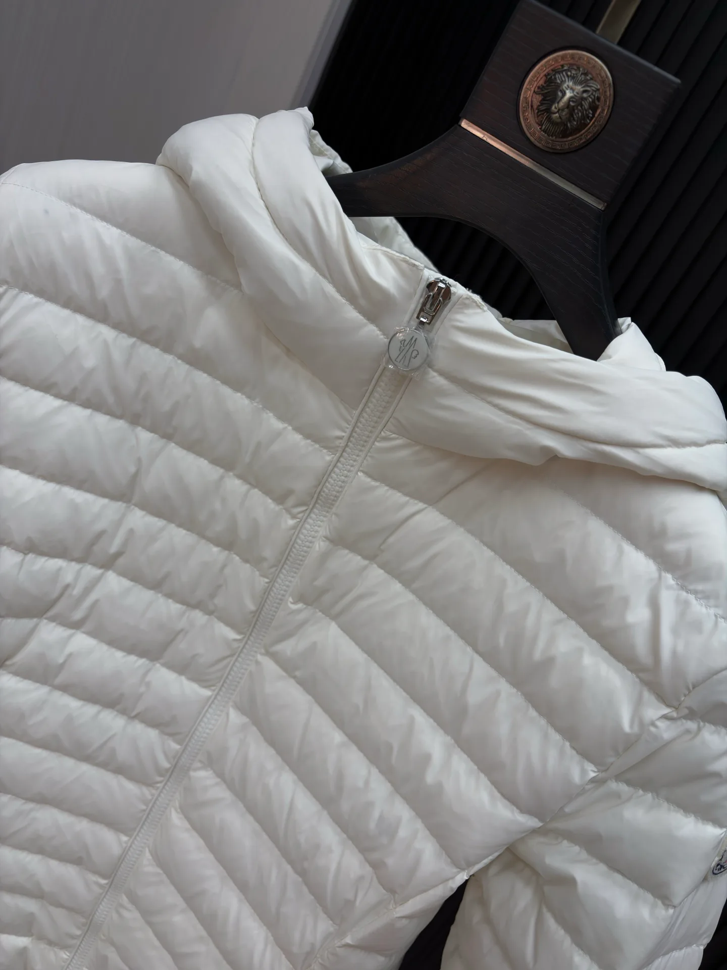 Men's Jackets And Down Jackets MONCLER 17908041