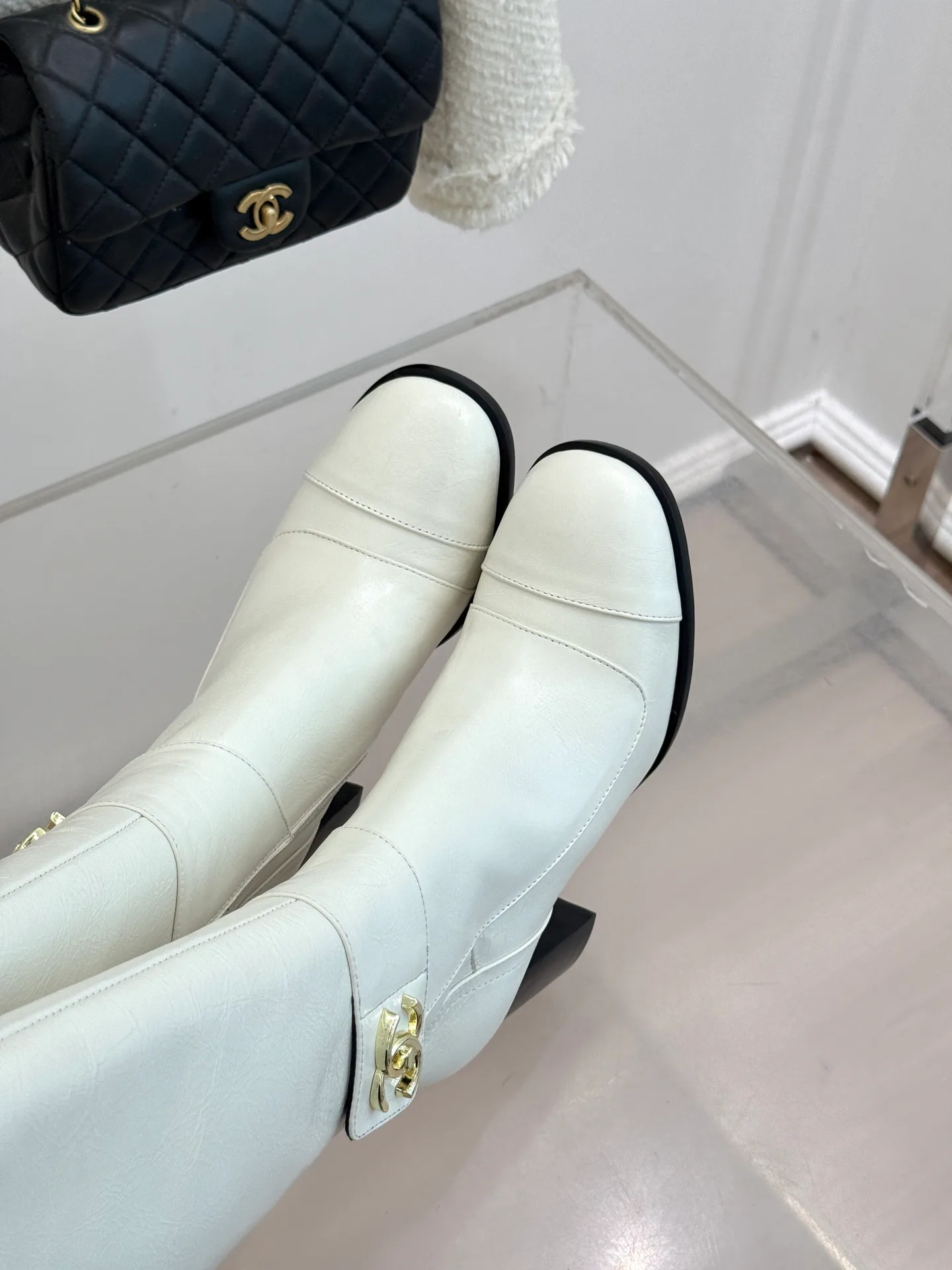 Women's Boots CHANEL 18154337