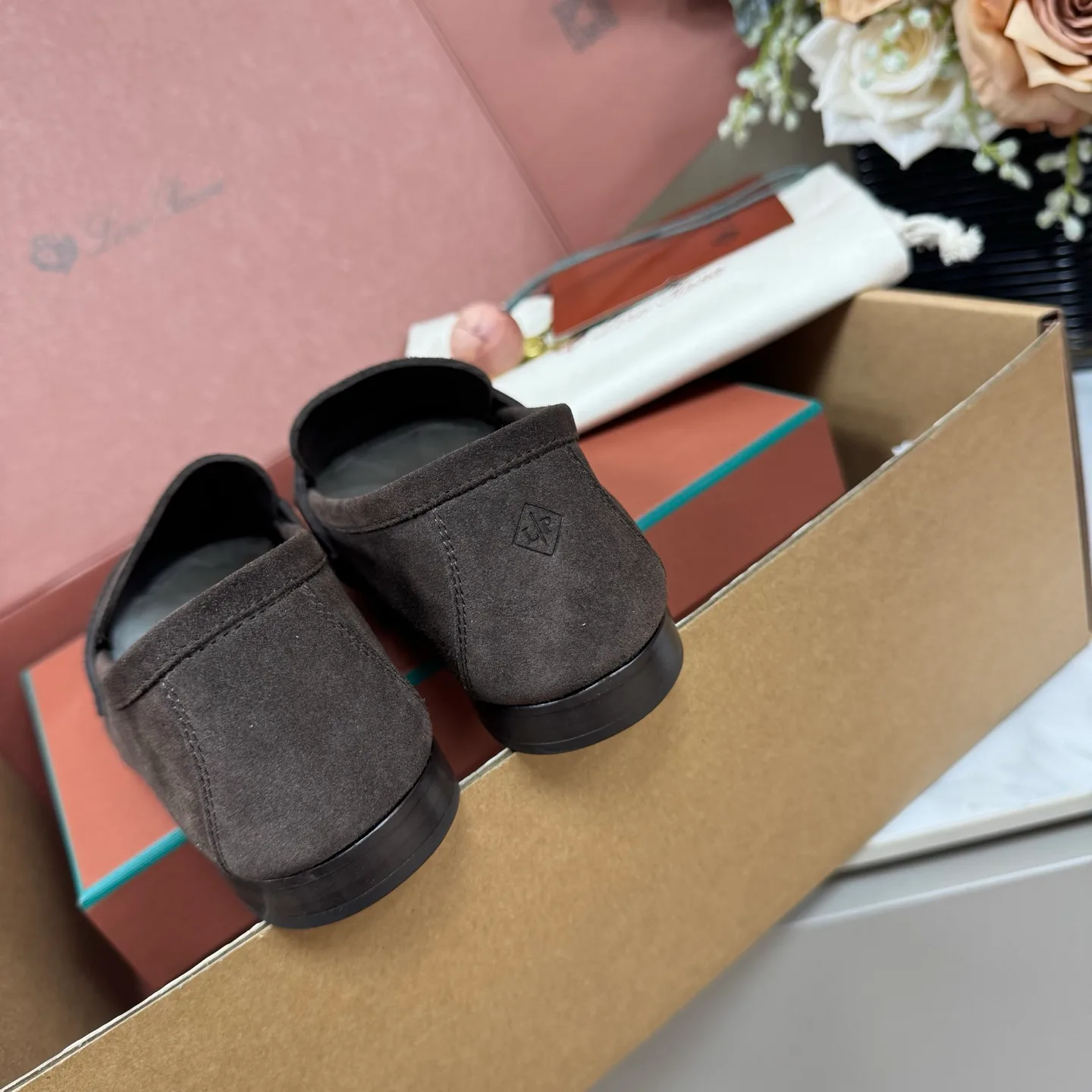 Women's Loafers And Moccasins LORO PIANA 17418231
