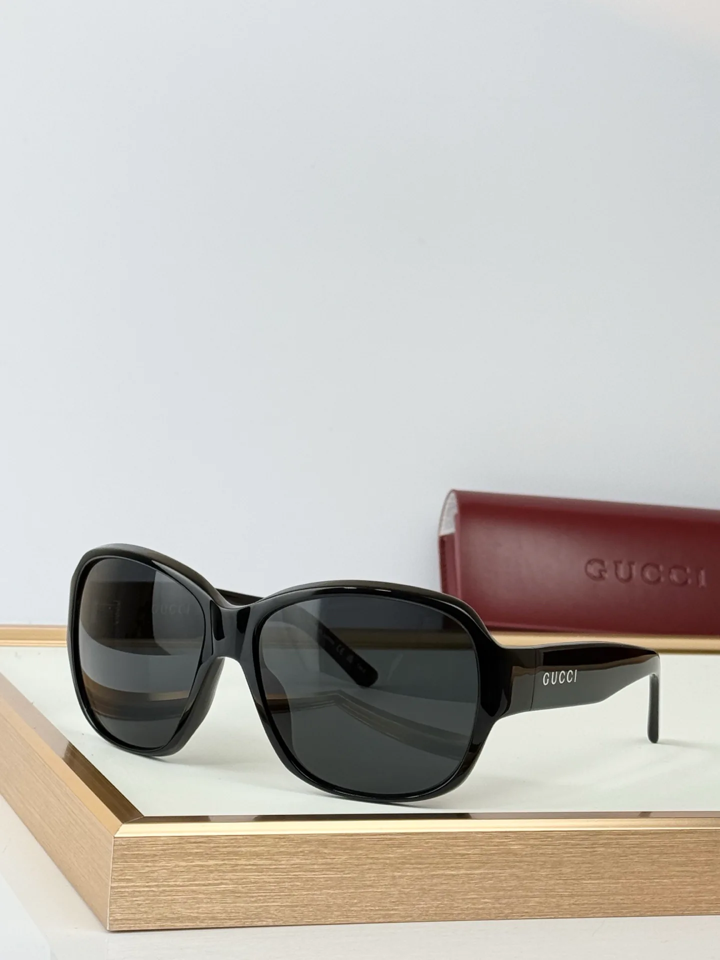 Glasses GUCCI 18060029