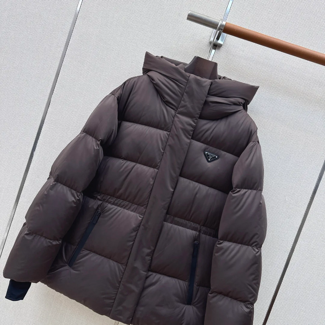 Women's Jackets And Down Jackets PRADA 18094547