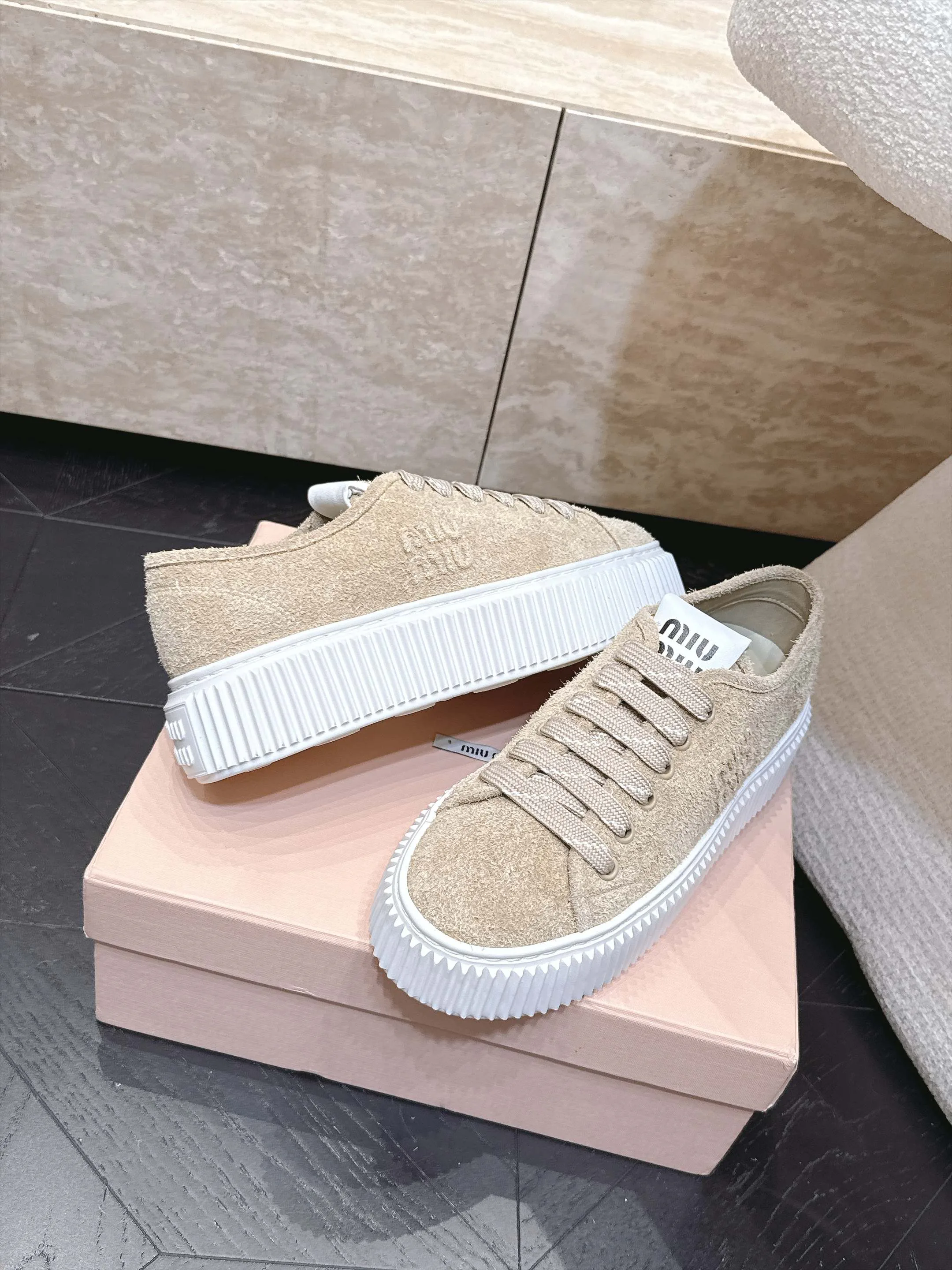 Women's Sneakers MIU MIU 17968856