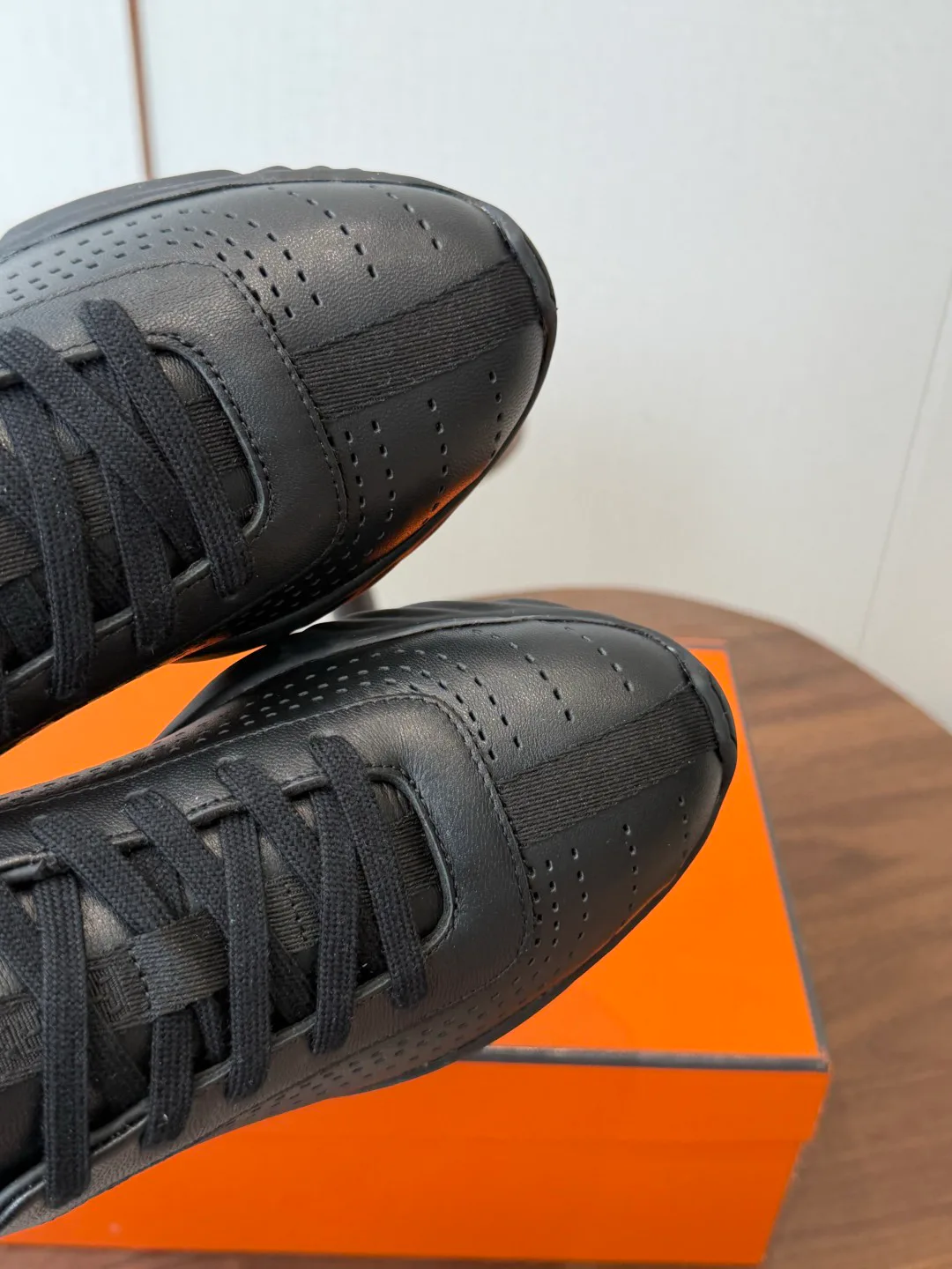 Women's Sneakers HERMES 17128303