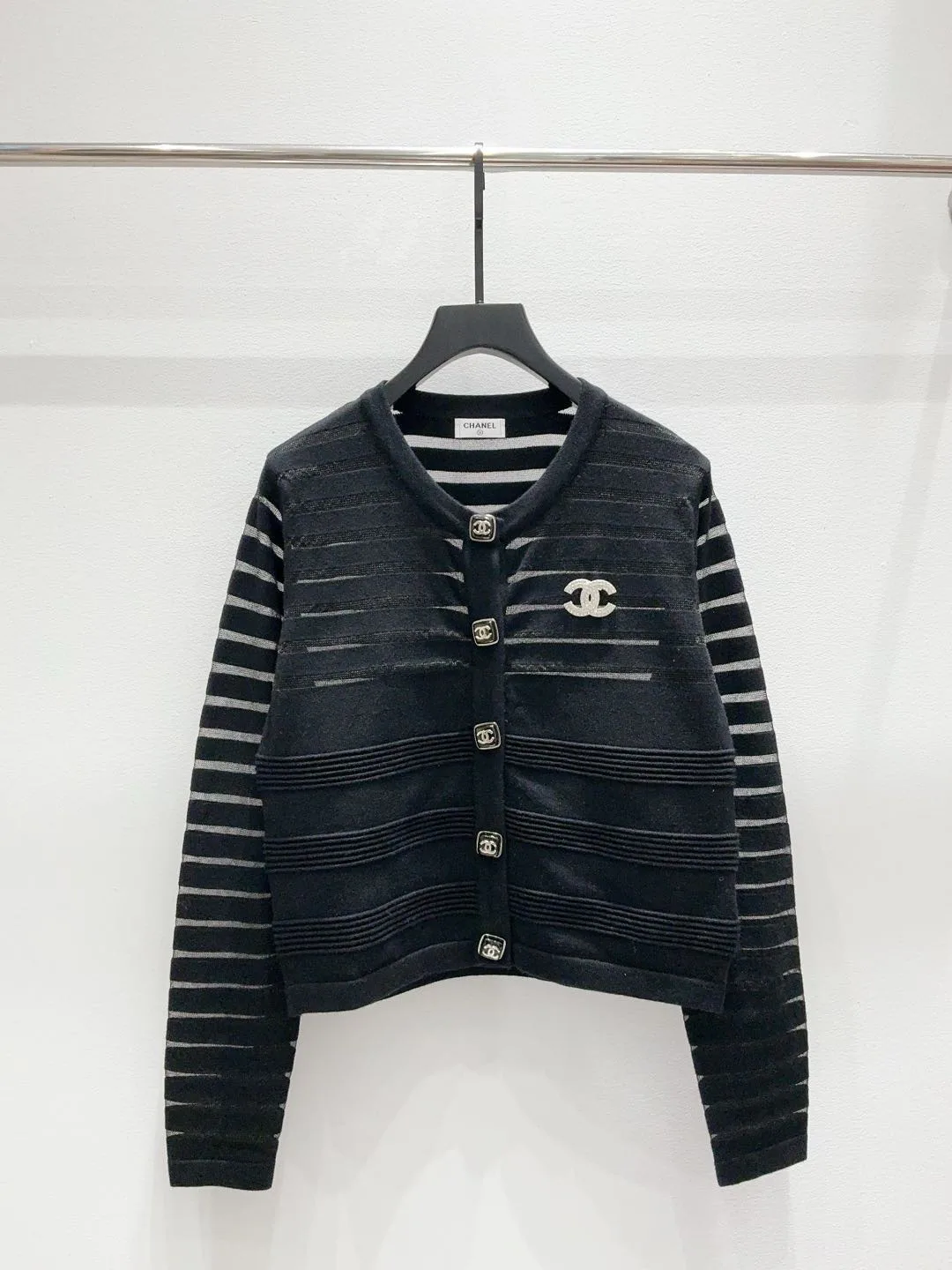 Women's Jumpers And Sweaters CHANEL 17737228