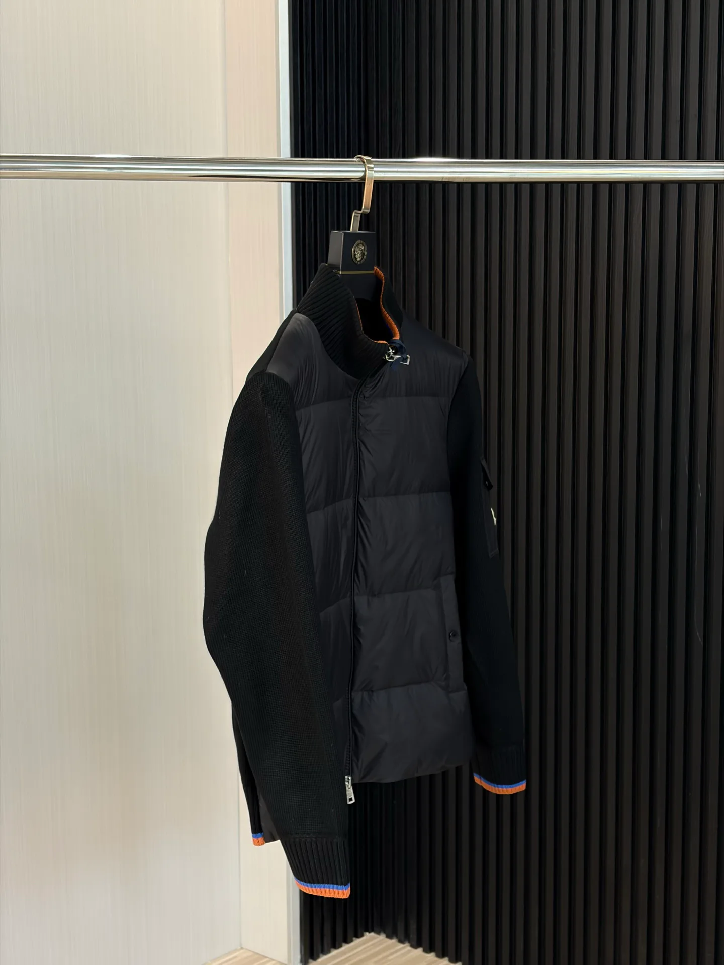 Men's Jackets And Down Jackets MONCLER 18218455