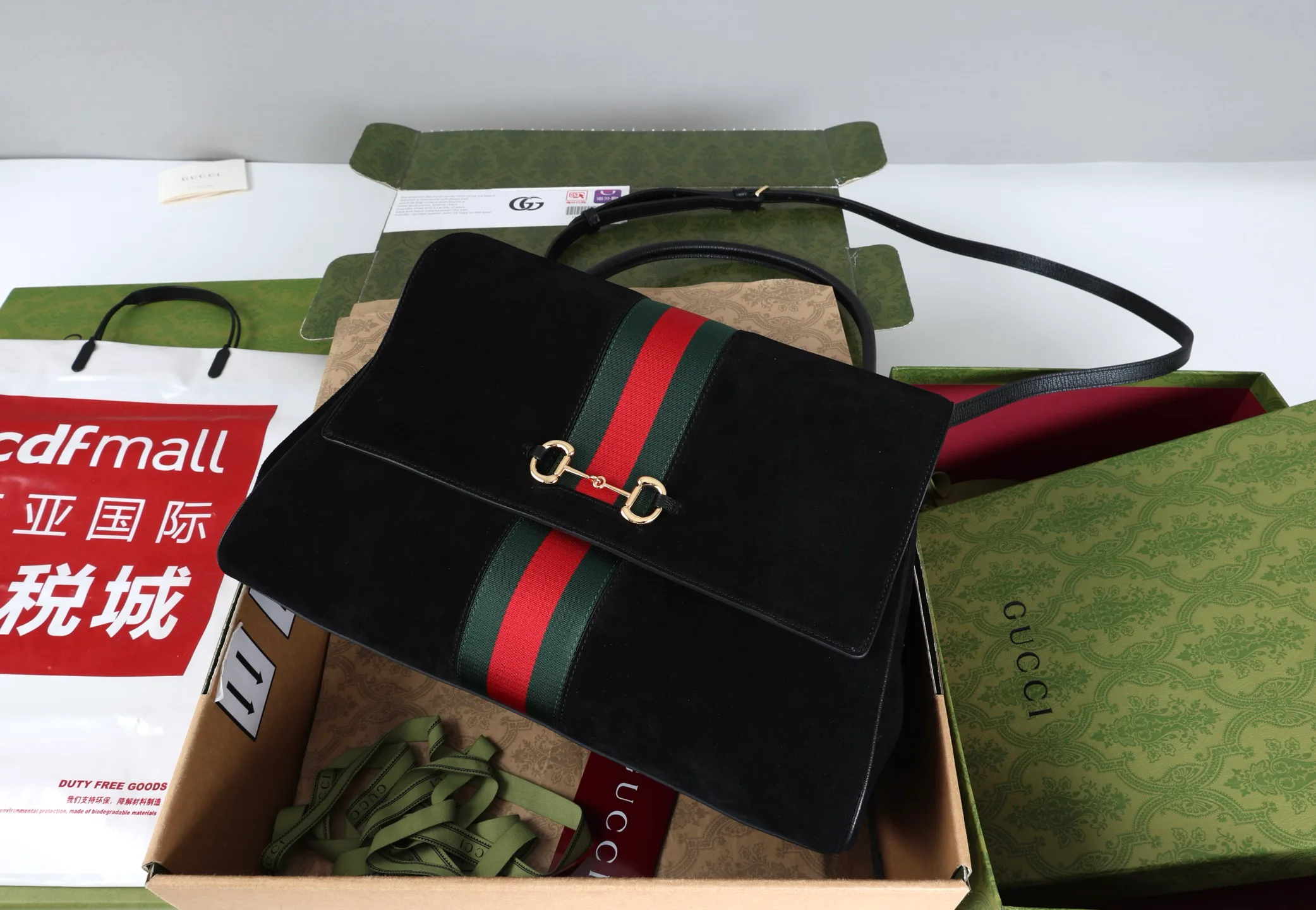 Women's Classic Handbags GUCCI 18250574