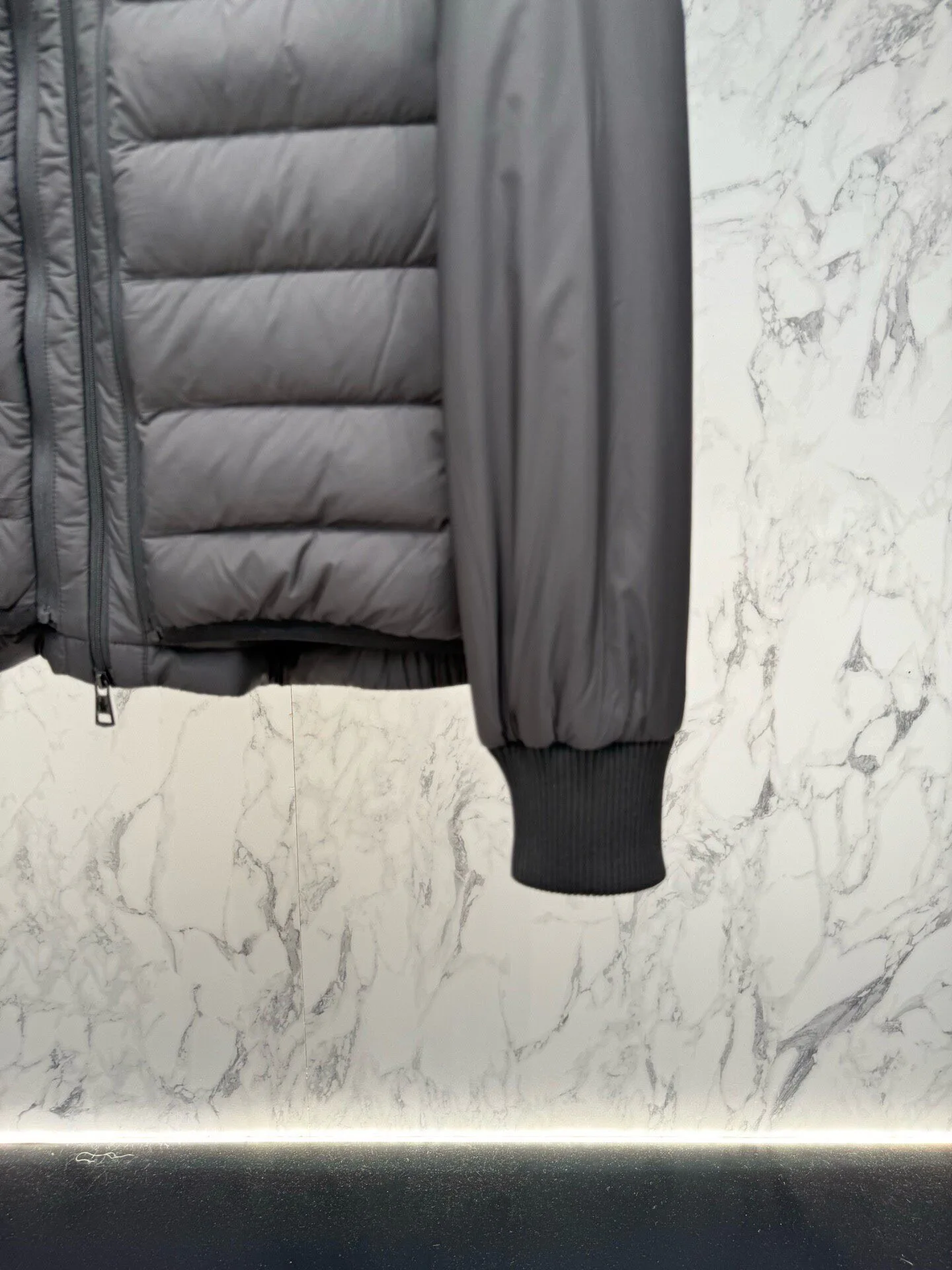 Men's Jackets And Down Jackets MONCLER 18345552