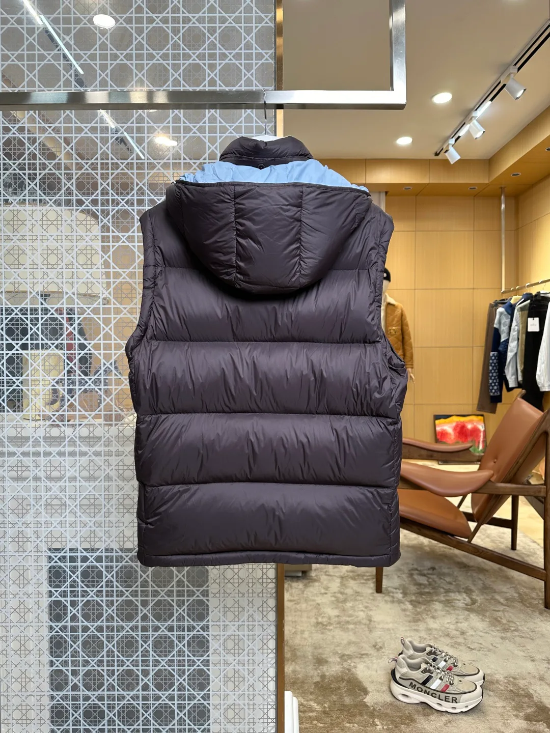 Men's Jackets And Down Jackets MONCLER 18260868