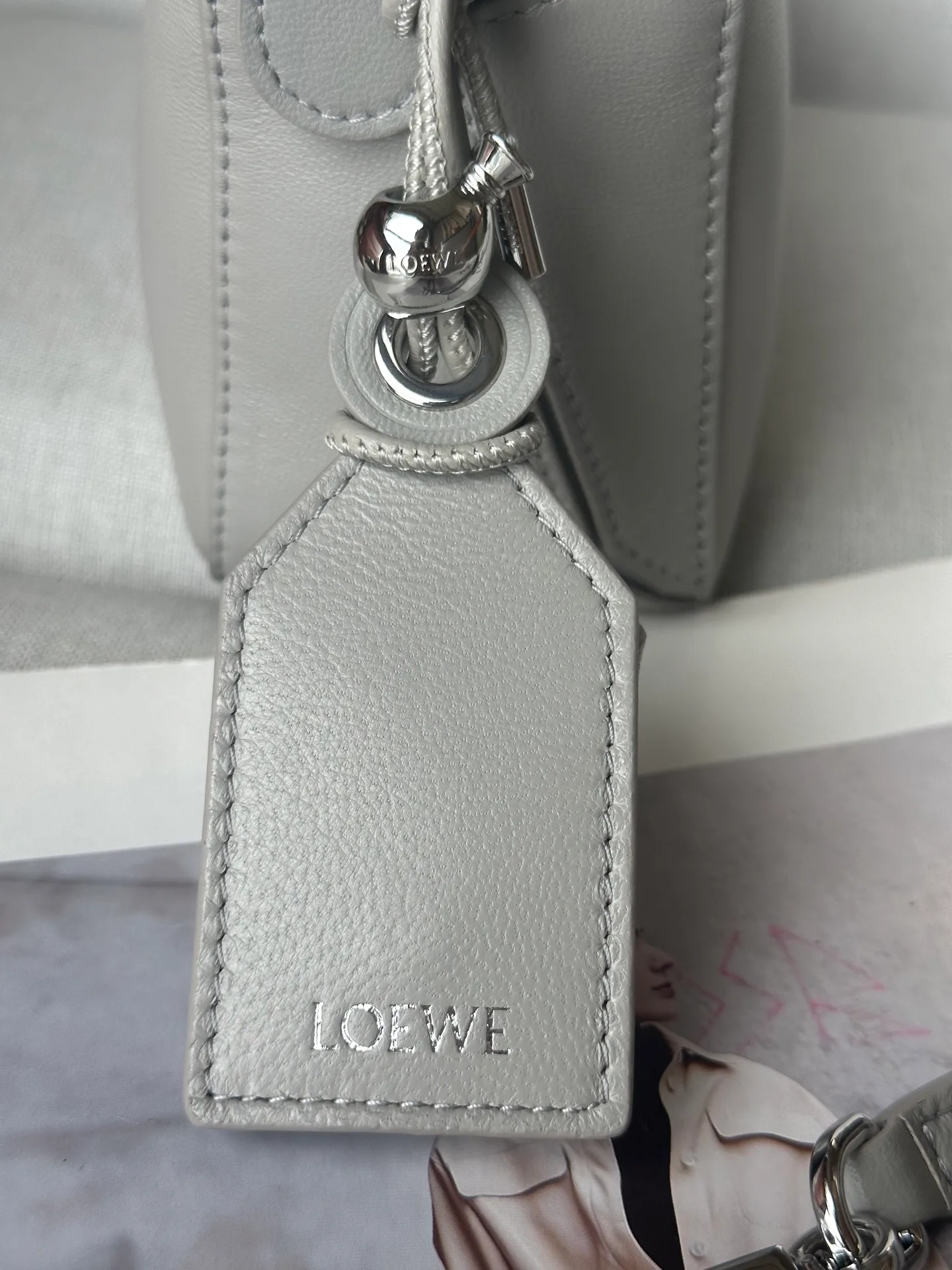 Women's Classic Handbags LOEWE 16839126