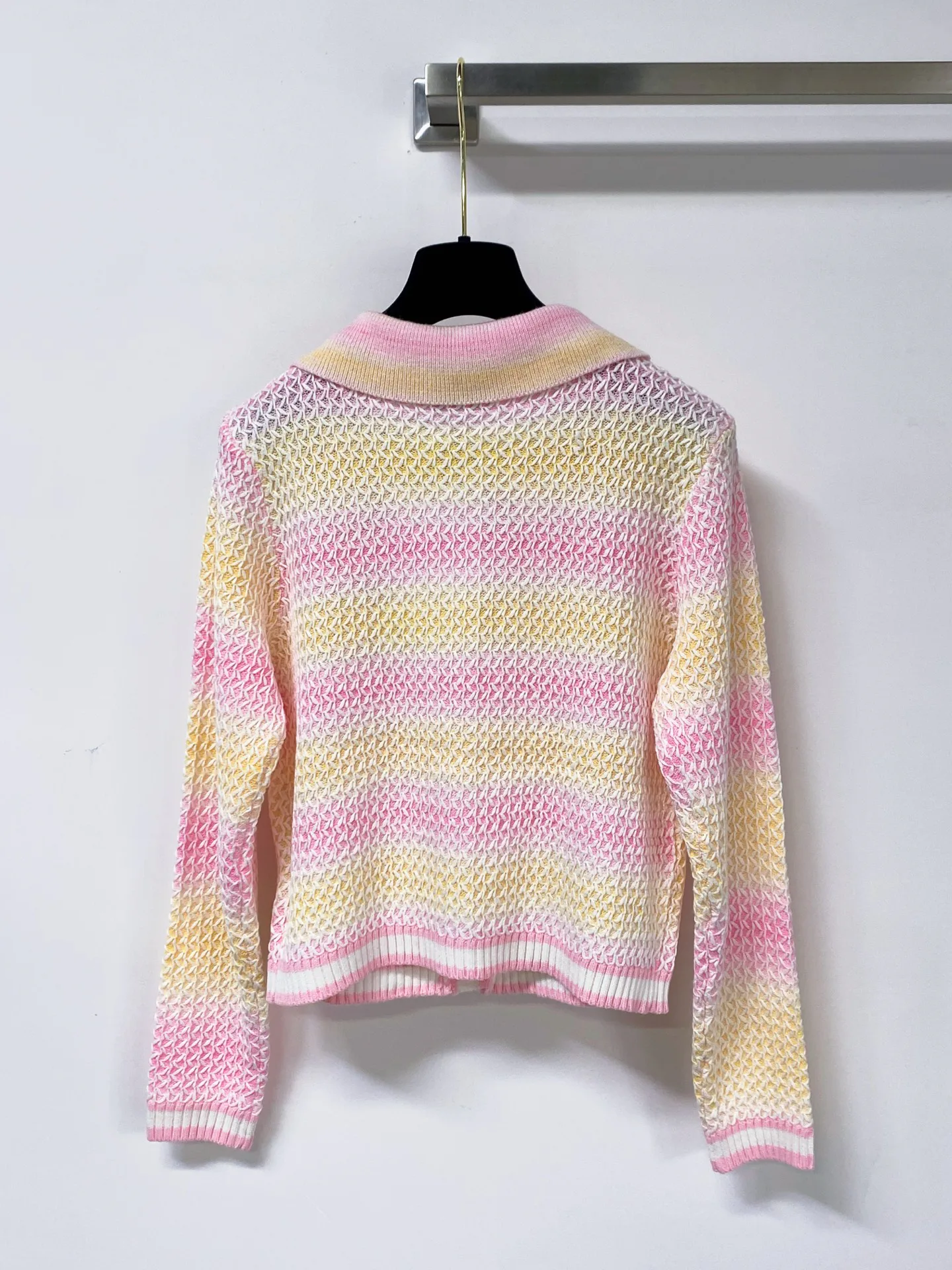 Women's Jumpers And Sweaters CHANEL 18150627