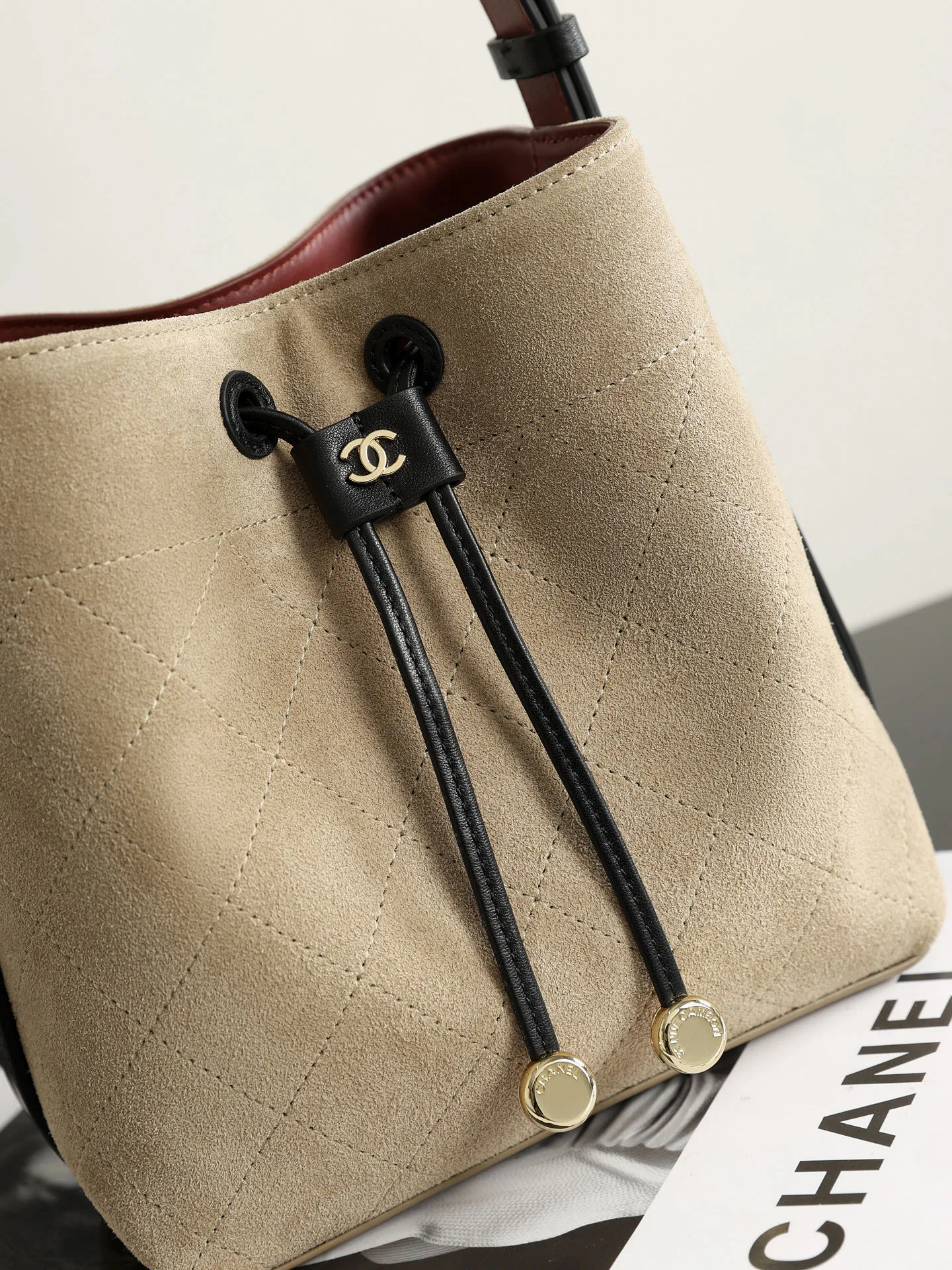 Классические Сумки Женские Chanel 18588773