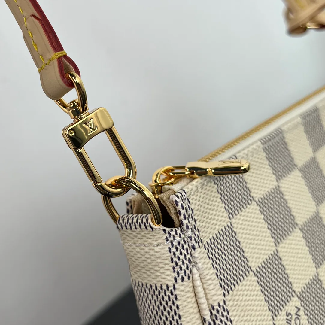 Классические Сумки Женские Louis Vuitton 18575212