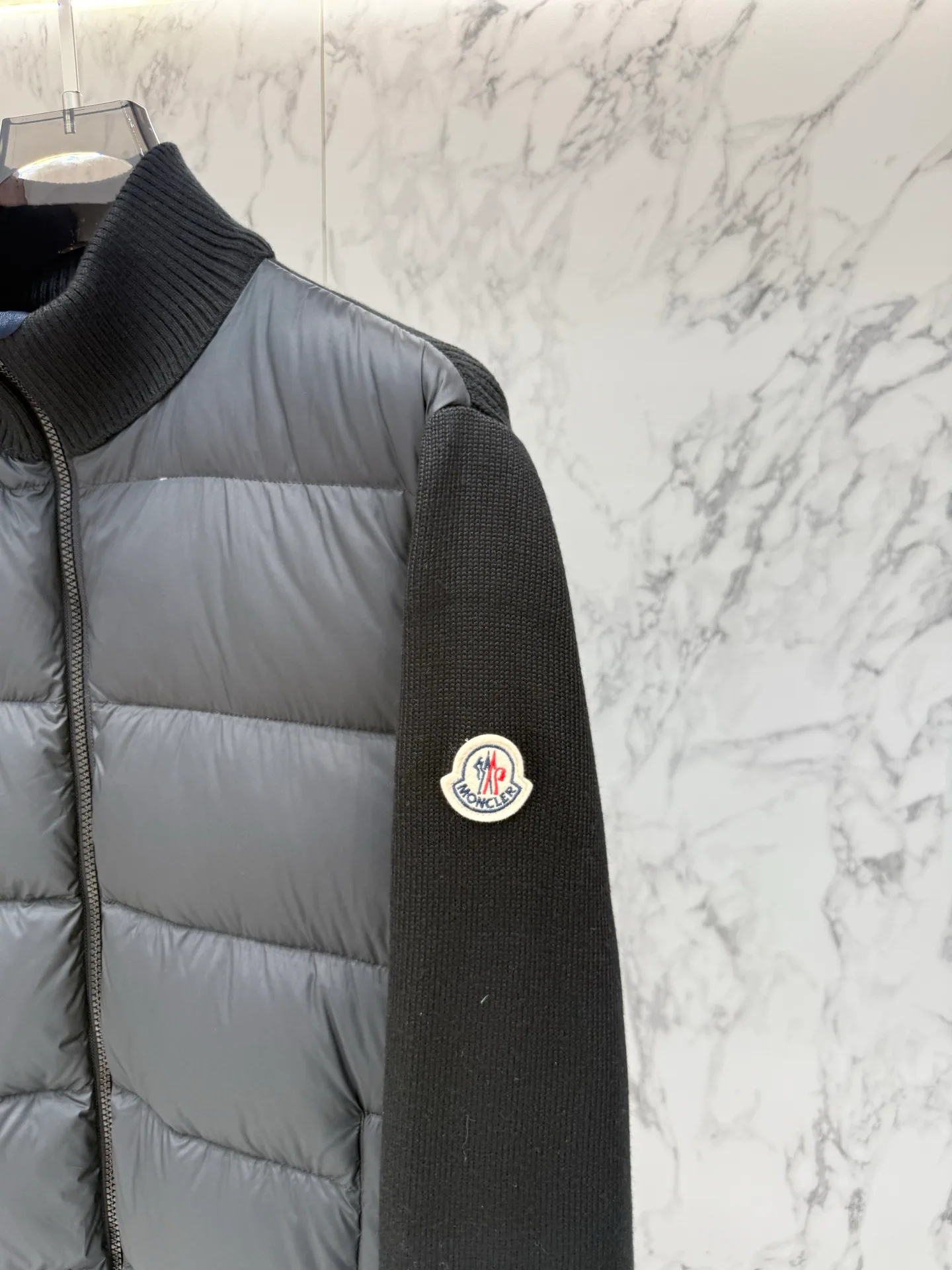 Men's Jackets And Down Jackets MONCLER 17806467