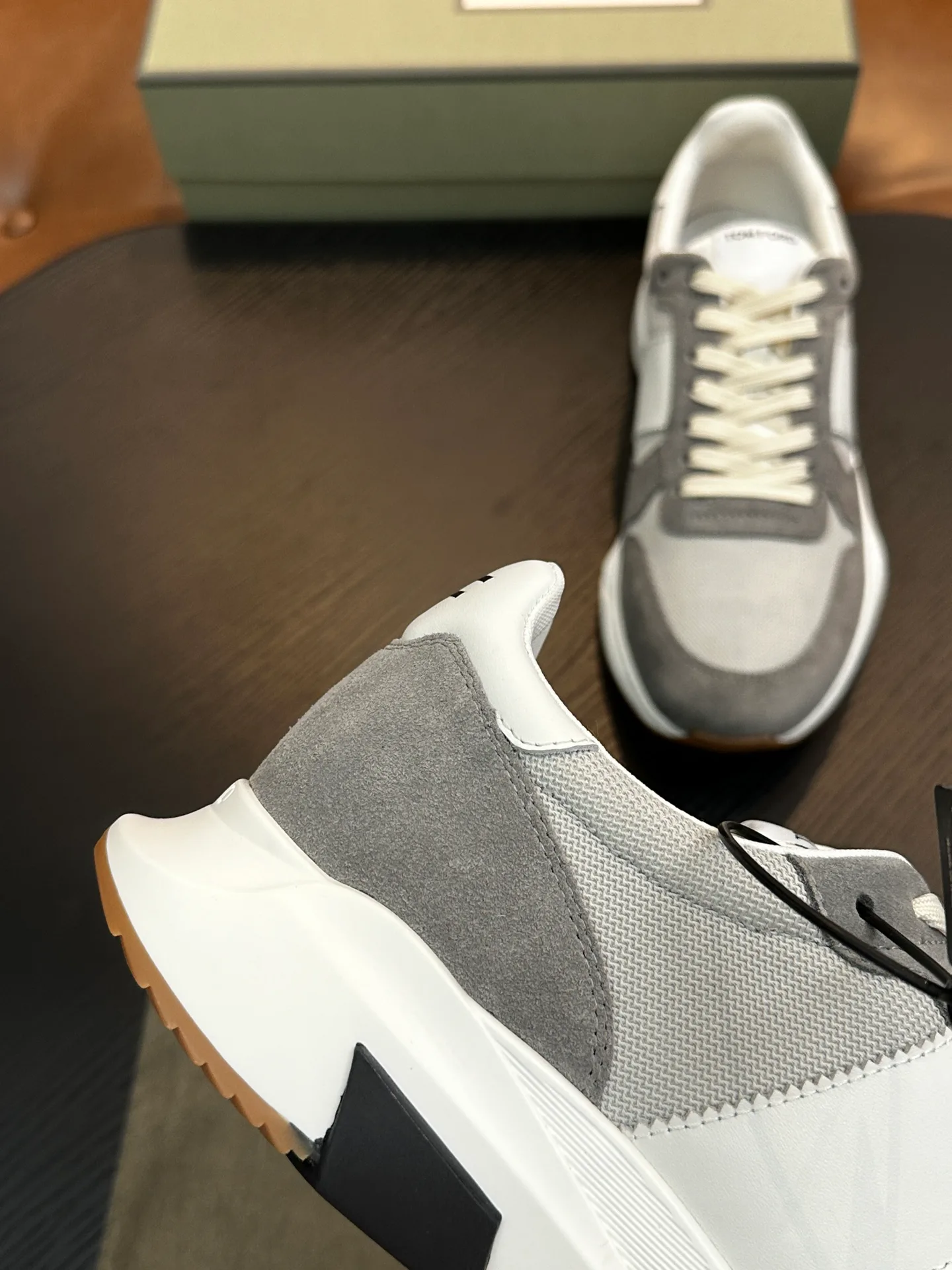 Men's Sneakers TOM FORD 18118686