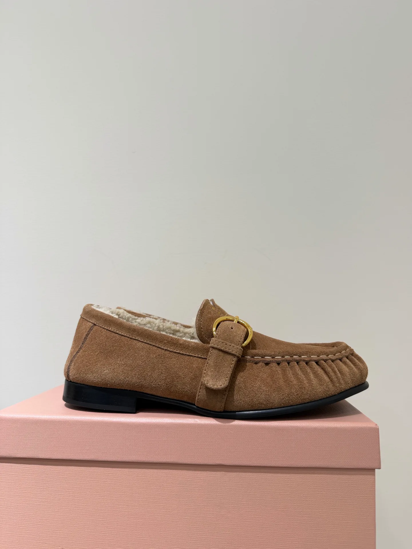 Women's Loafers And Moccasins MIU MIU 19560520