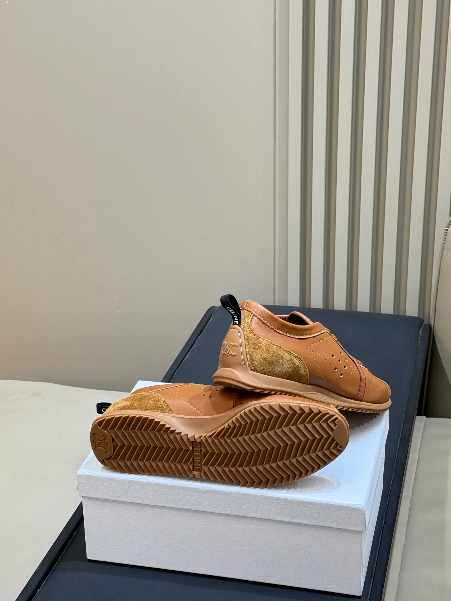 Women's Sneakers CELINE 18073020