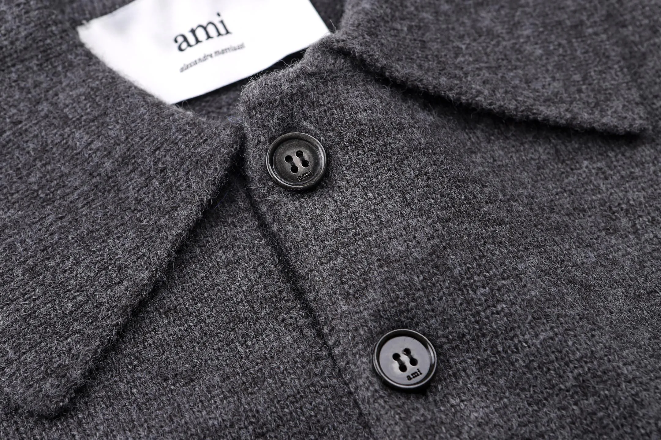 Men's Jumpers And Sweaters AMI PARIS 18073844