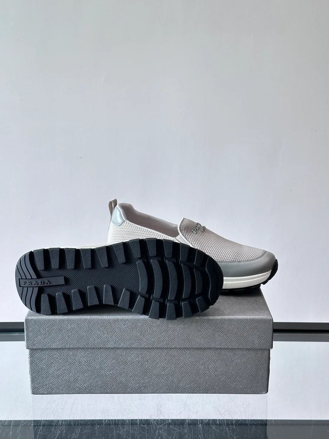 Men's Sneakers PRADA 17349528