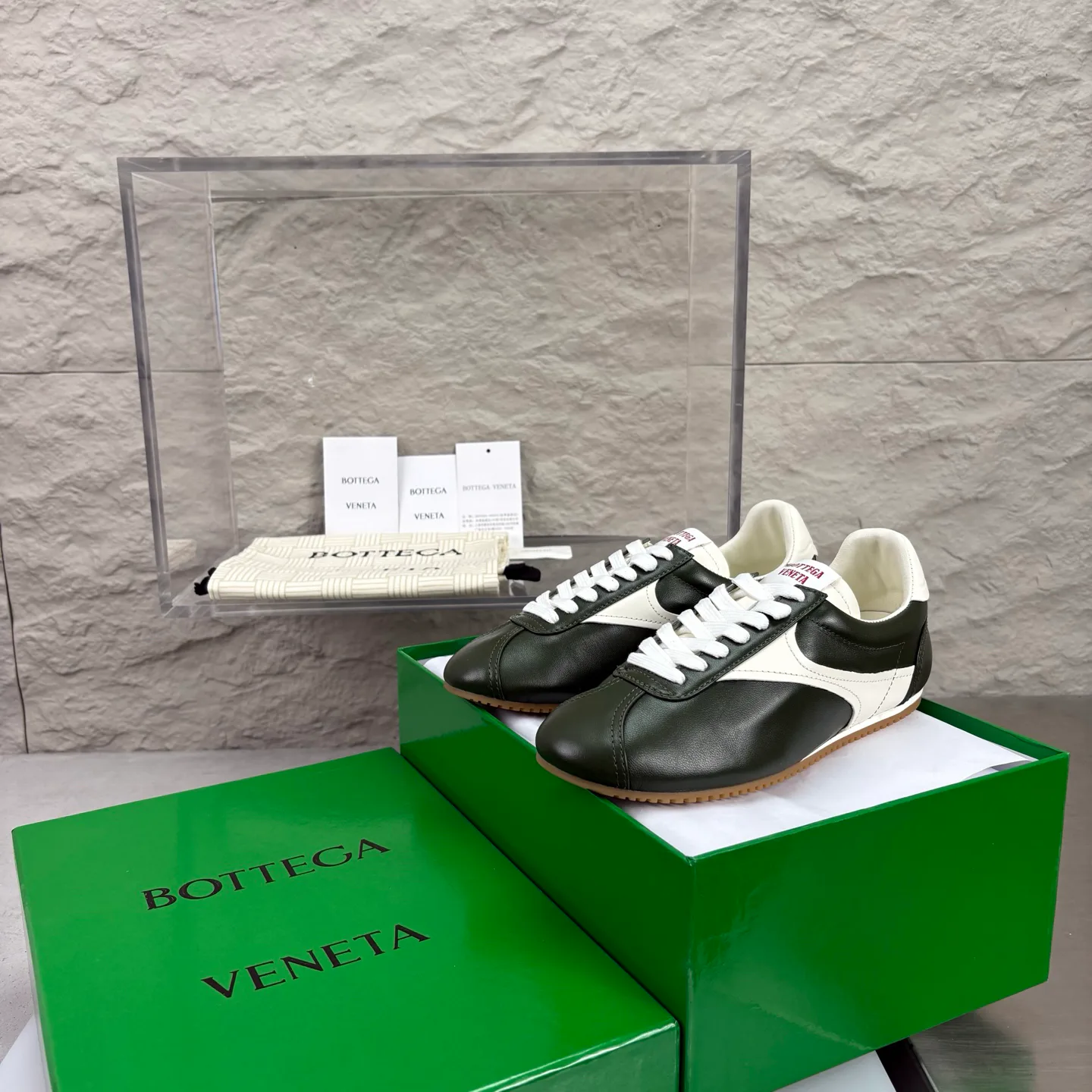 Women's Sneakers BOTTEGA VENETA 18351657