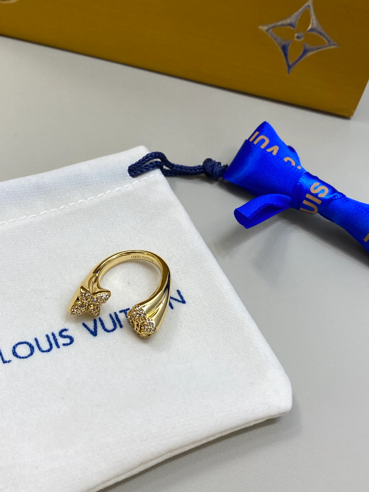 Jewelry LOUIS VUITTON 17821898