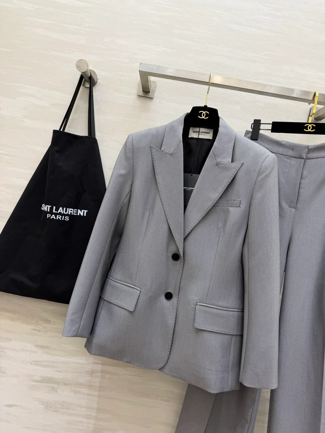 Women's Suits SAINT LAURENT 17499866