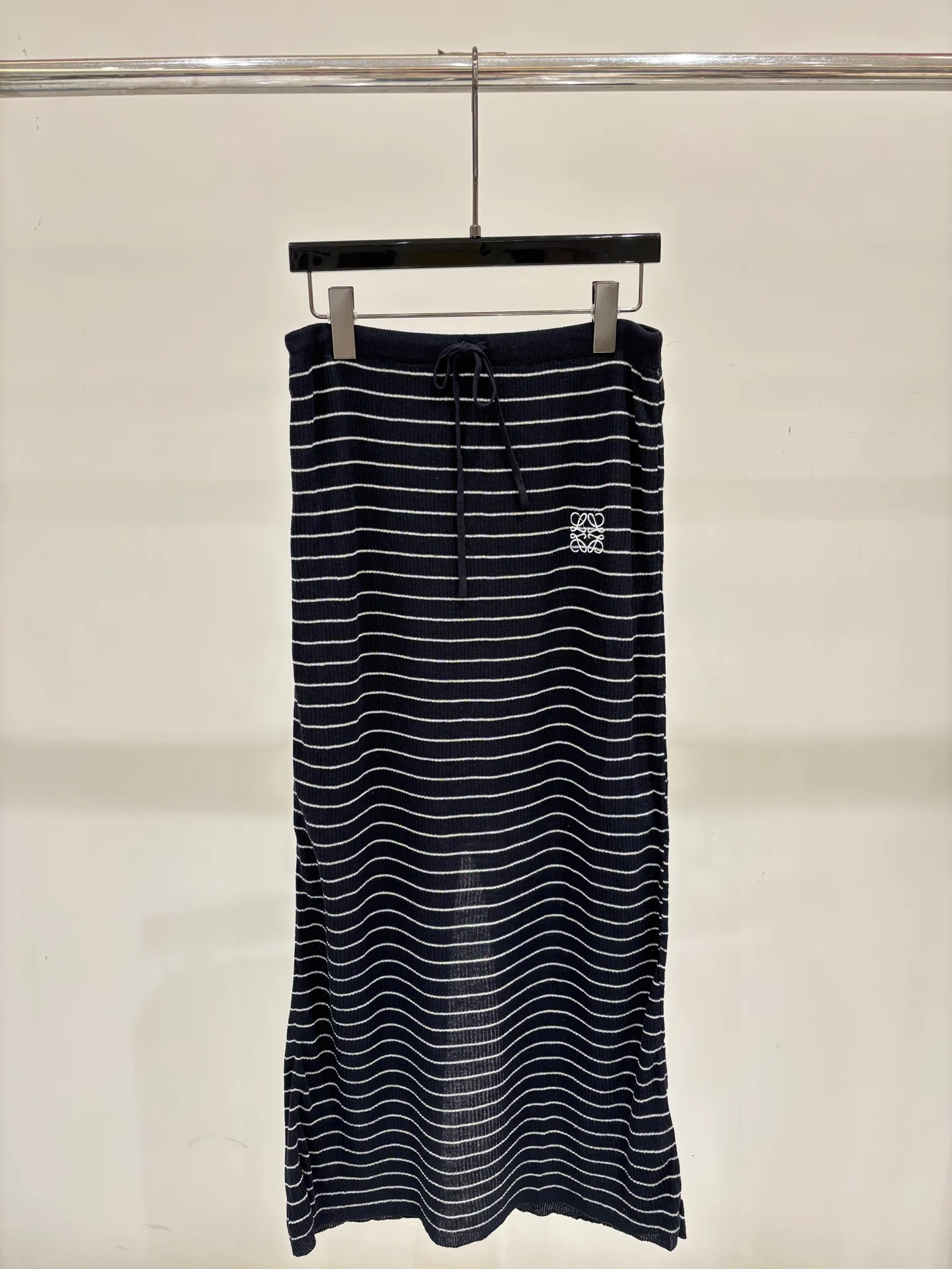 Women's Jumpers And Sweaters LOEWE 17603877