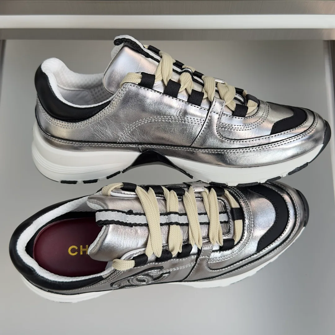 Кроссовки Женские Chanel 18604261