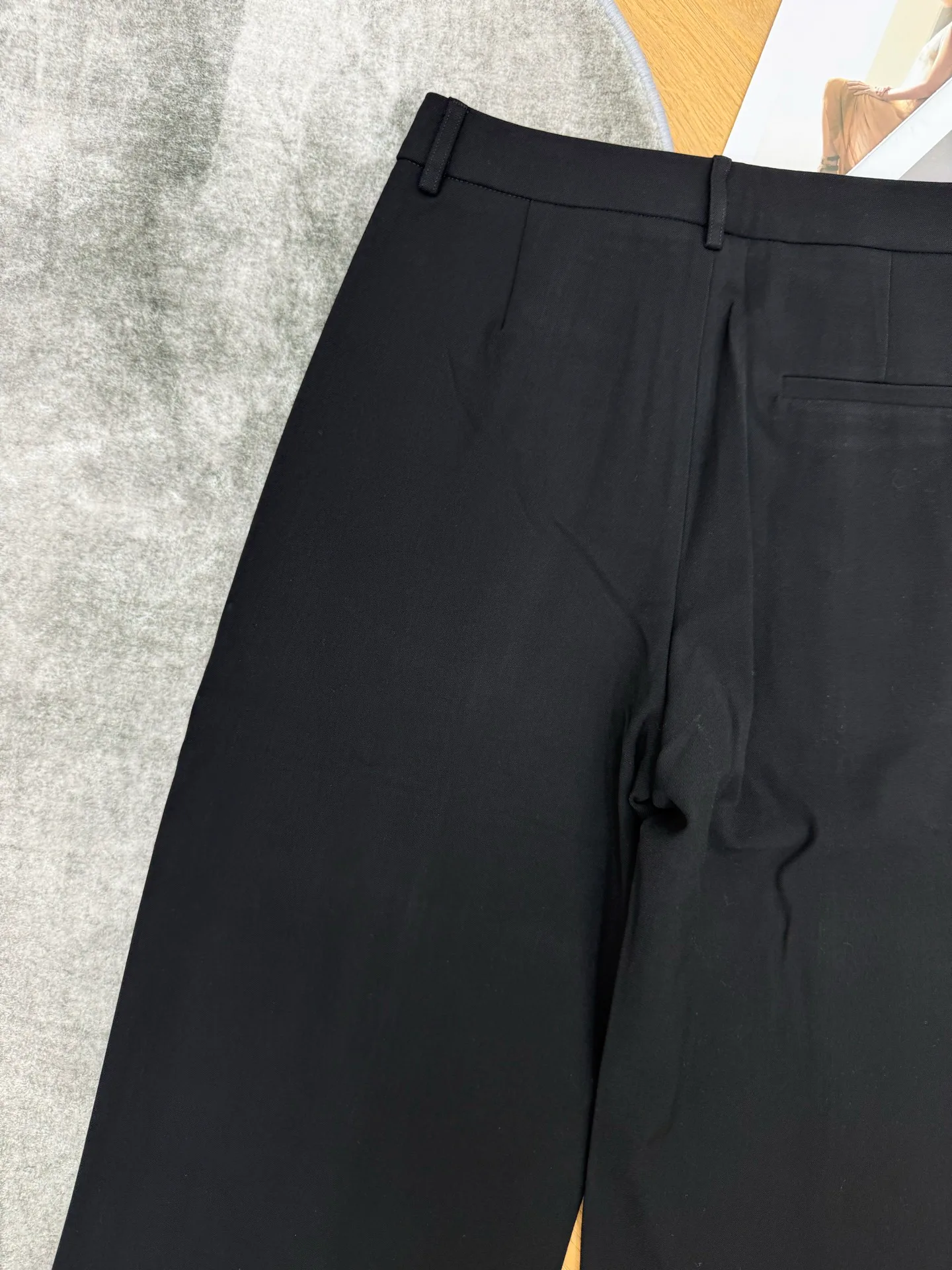 Women's Trousers CHANEL 18348252
