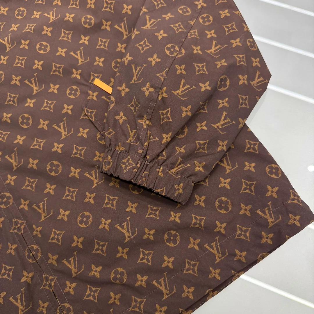 Men's Jackets And Down Jackets LOUIS VUITTON 17897525