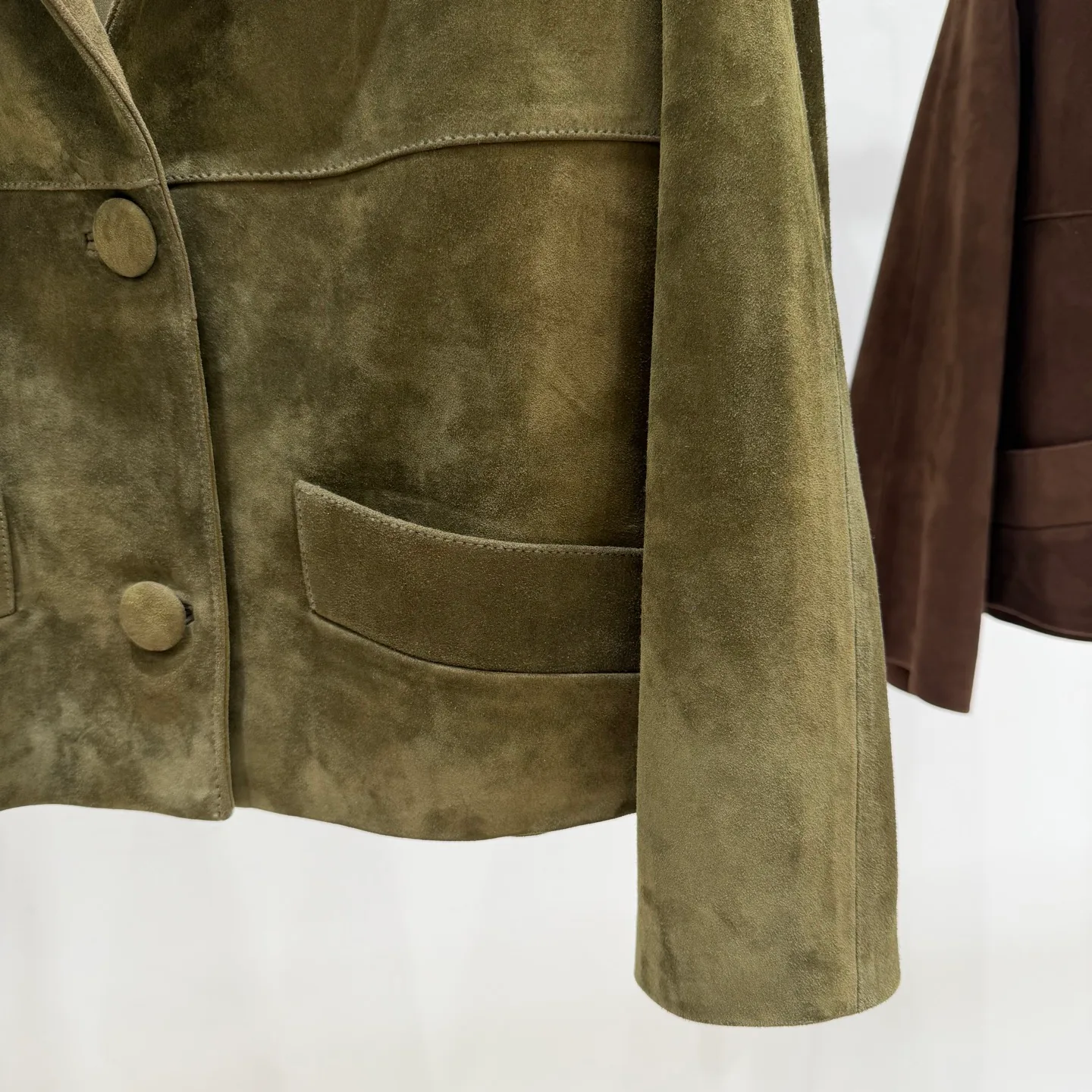 Women's Leather Jackets And Sheepskin Coats PRADA 18090507