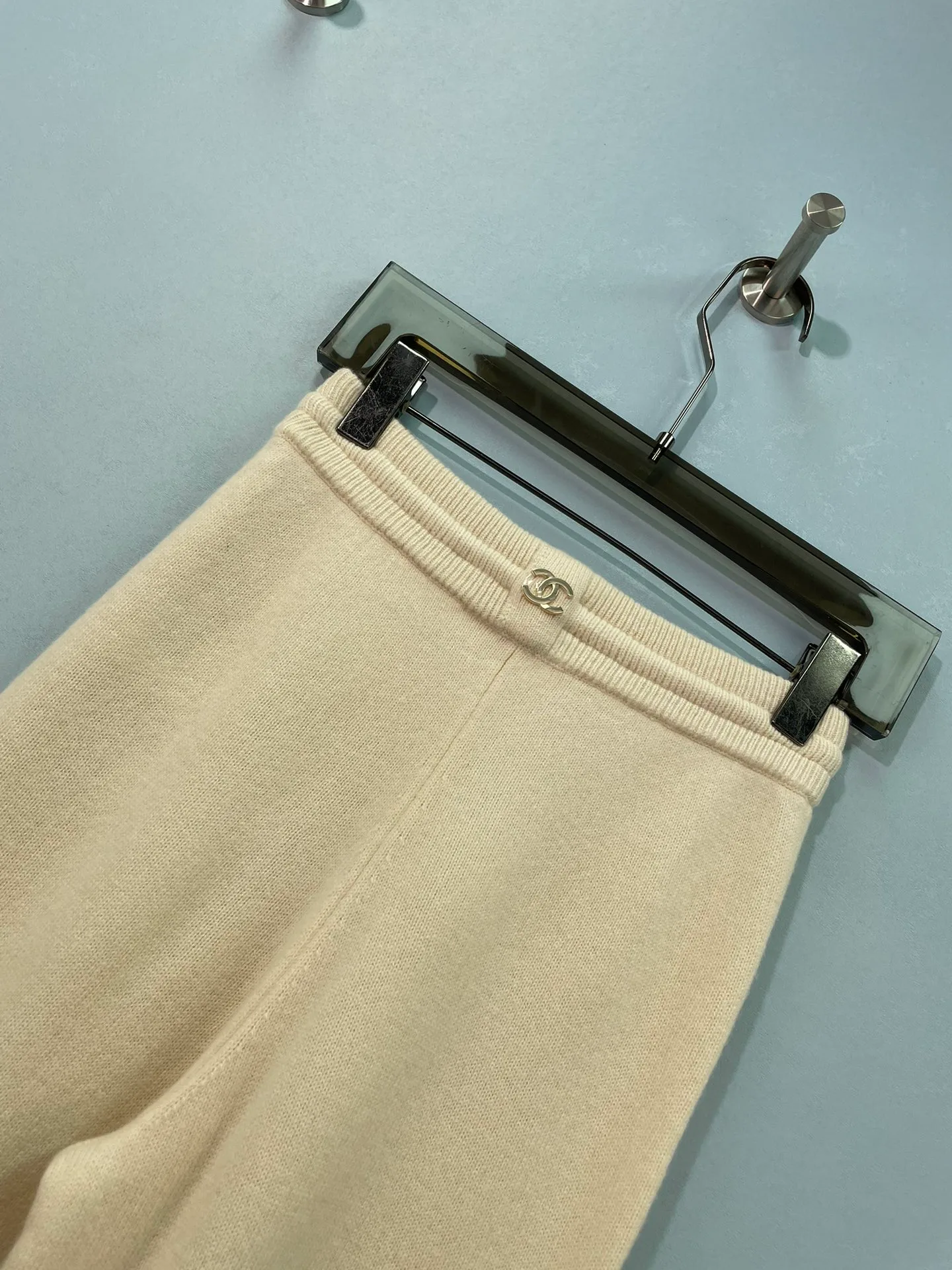 Women's Trousers CHANEL 18259925