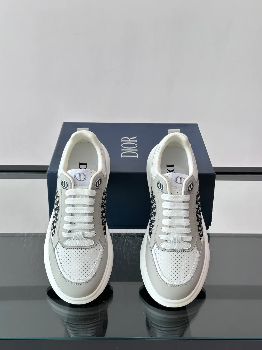 Men's Sneakers CHRISTIAN DIOR 18102339