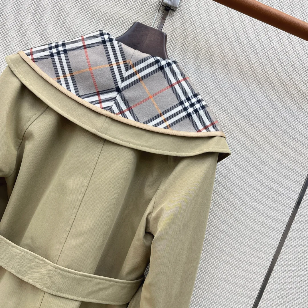 Women's Trench Coats BURBERRY 18385452
